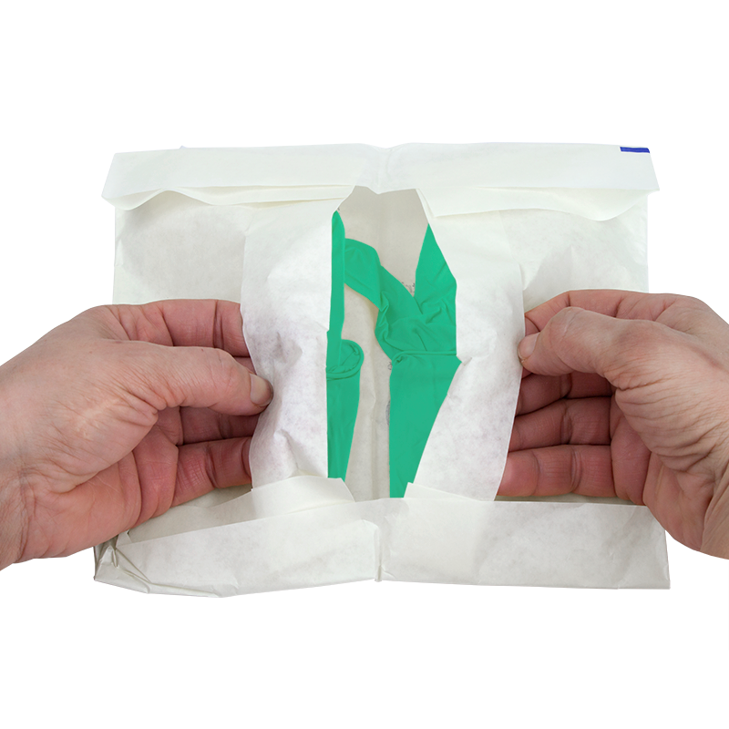 Sterile Nitrile Surgical Gloves, Pairs, Size 9.0 - 50 pairs per Box/4 Boxes per Case