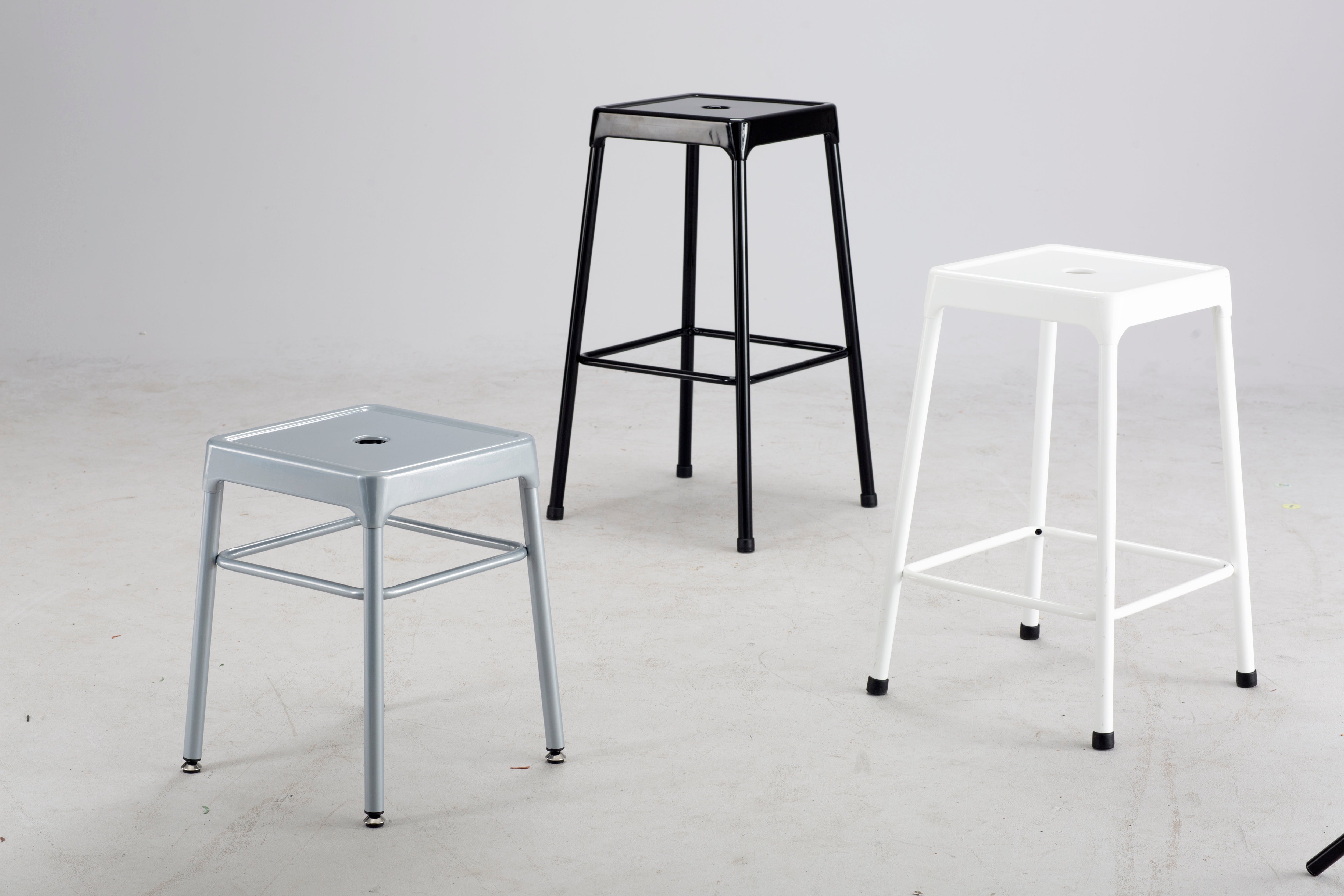 Stool Wh 29 In