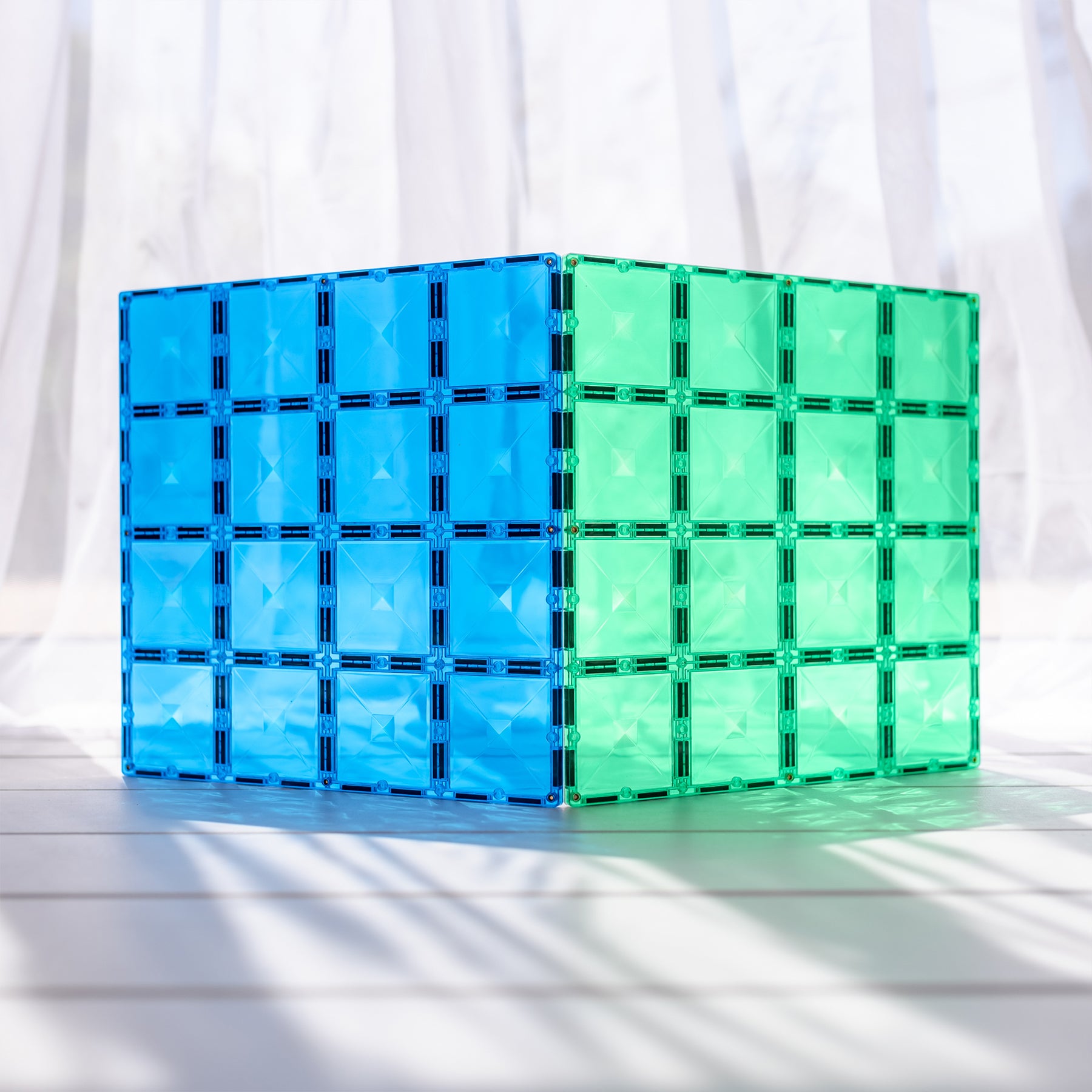 Magnetic Tiles Rainbow Blue & Green Base Plate, 2 Pieces