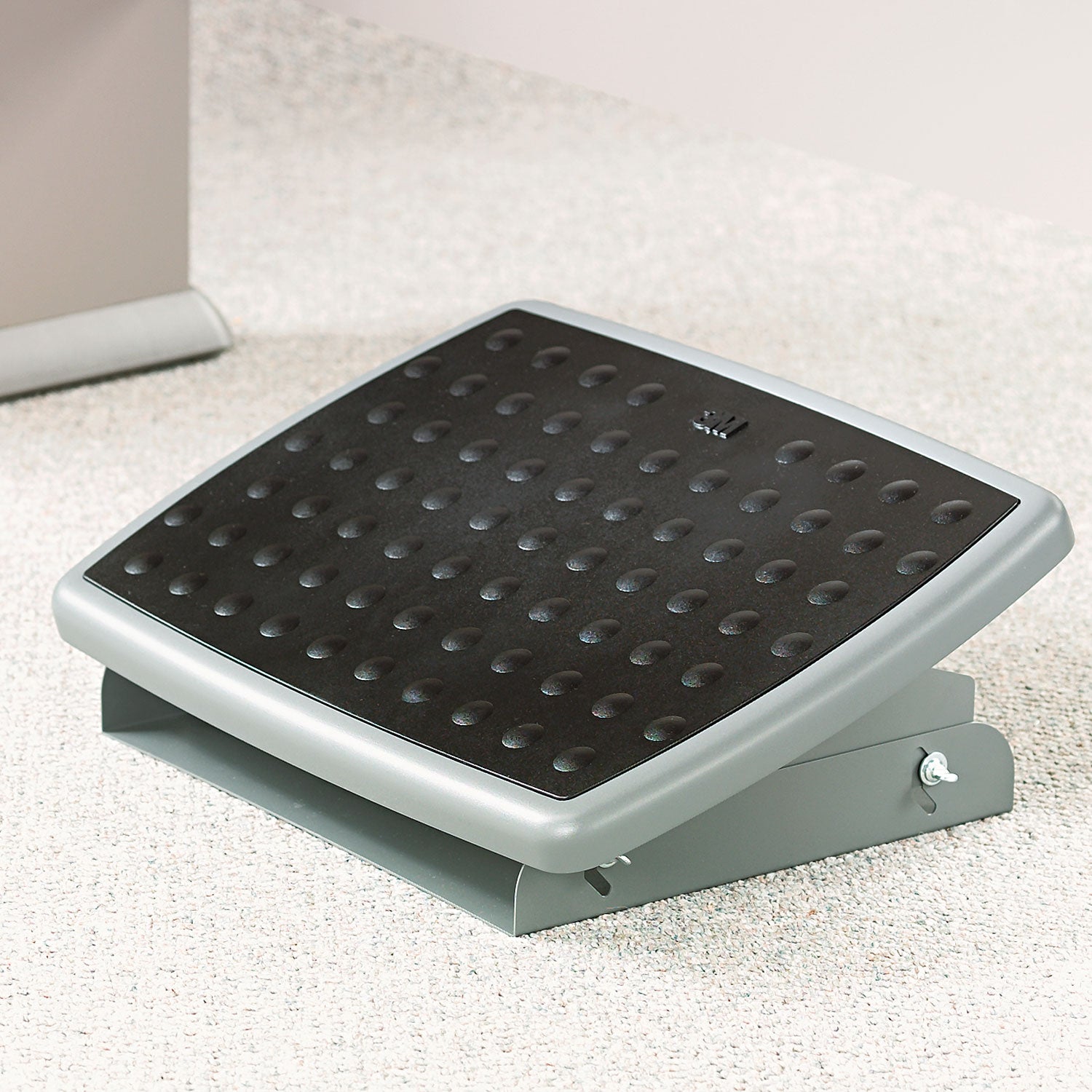 ADJUSTABLE HEIGHT/TILT FOOTREST, NONSKID PLATFORM, 18W X 13D X 4 TO 4.75H, CHARCOAL GRAY
