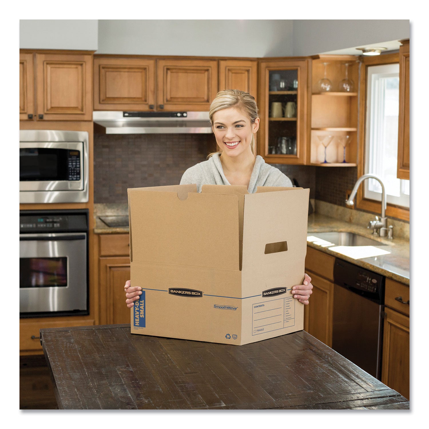 Bankers Box SmoothMove Maximum Strength Moving Boxes, Kraft, Corrugated Paper, Triple End/Double Side/Double Bottom Wall, Lift-off Lid, Stackable, Reinforced Handles, 8 Boxes per Carton