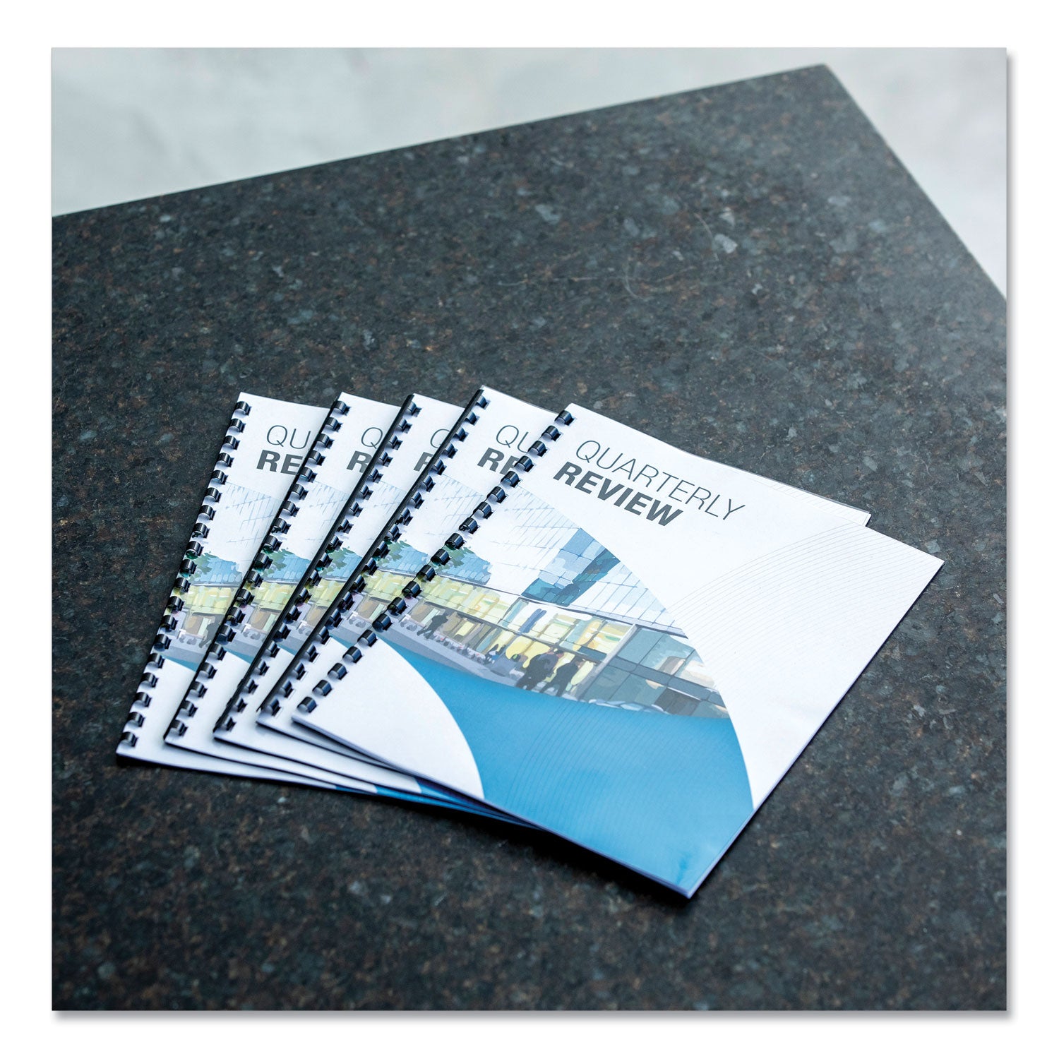 0.3" Height x 10.8" Width x 0.3" Depth - 0.31" Maximum Capacity - 40 x Sheet Capacity - For Letter 8 1/2" x 11" Sheet - Round - Black - Plastic - 1 Pack