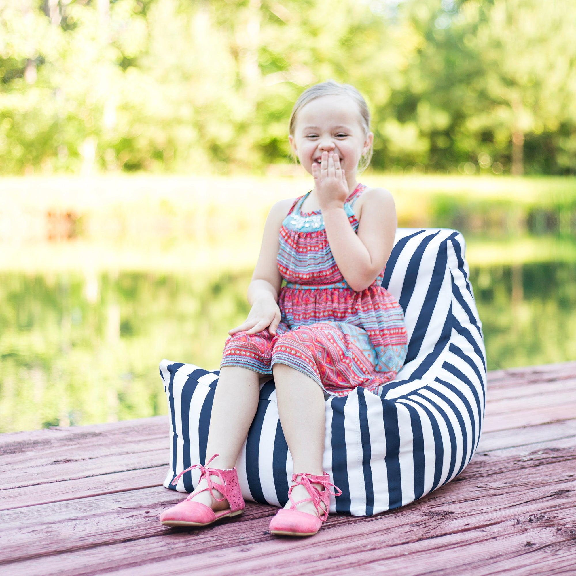 Jaxx Juniper Jr Outdoor Kids Bean Bag Chair / Childrens Garden Chair, Navy Stripes