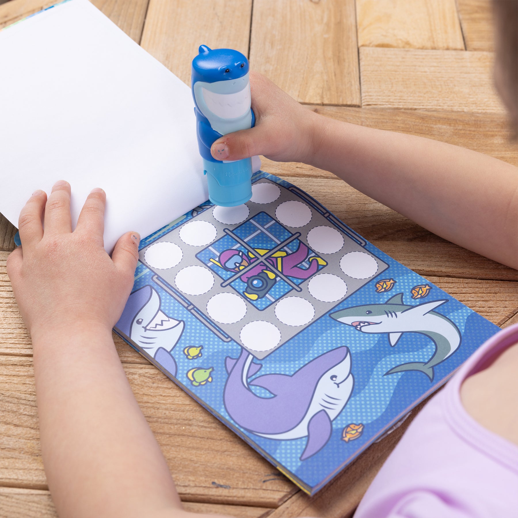 Sticker WOW! Activity Pad & Sticker Stamper - Shark