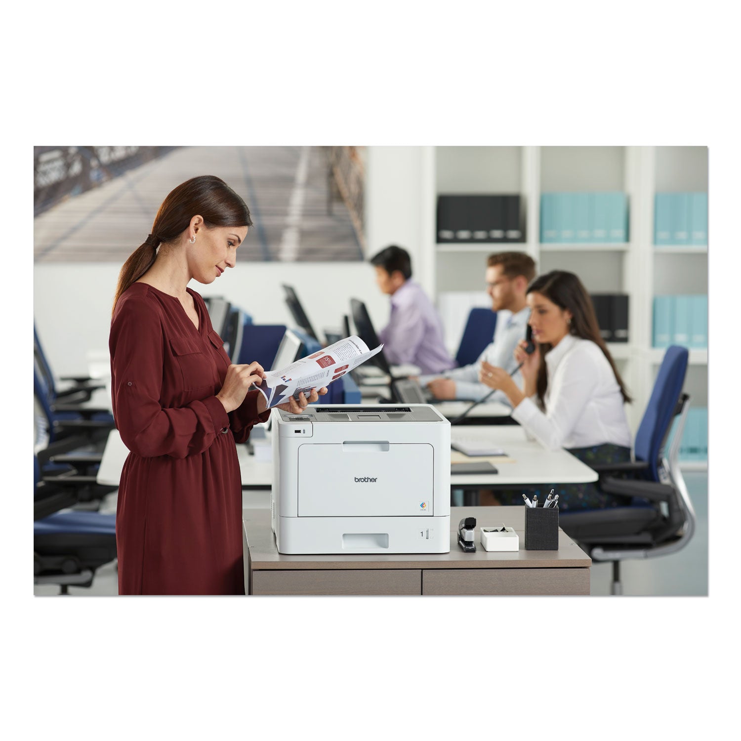 33 ppm Mono / 33 ppm Color - 2400 x 600 dpi class - Automatic Duplex Print - 300 Sheets Input - Ethernet - Wireless LAN - 40000 Pages Duty Cycle - Plain Paper Print - USB