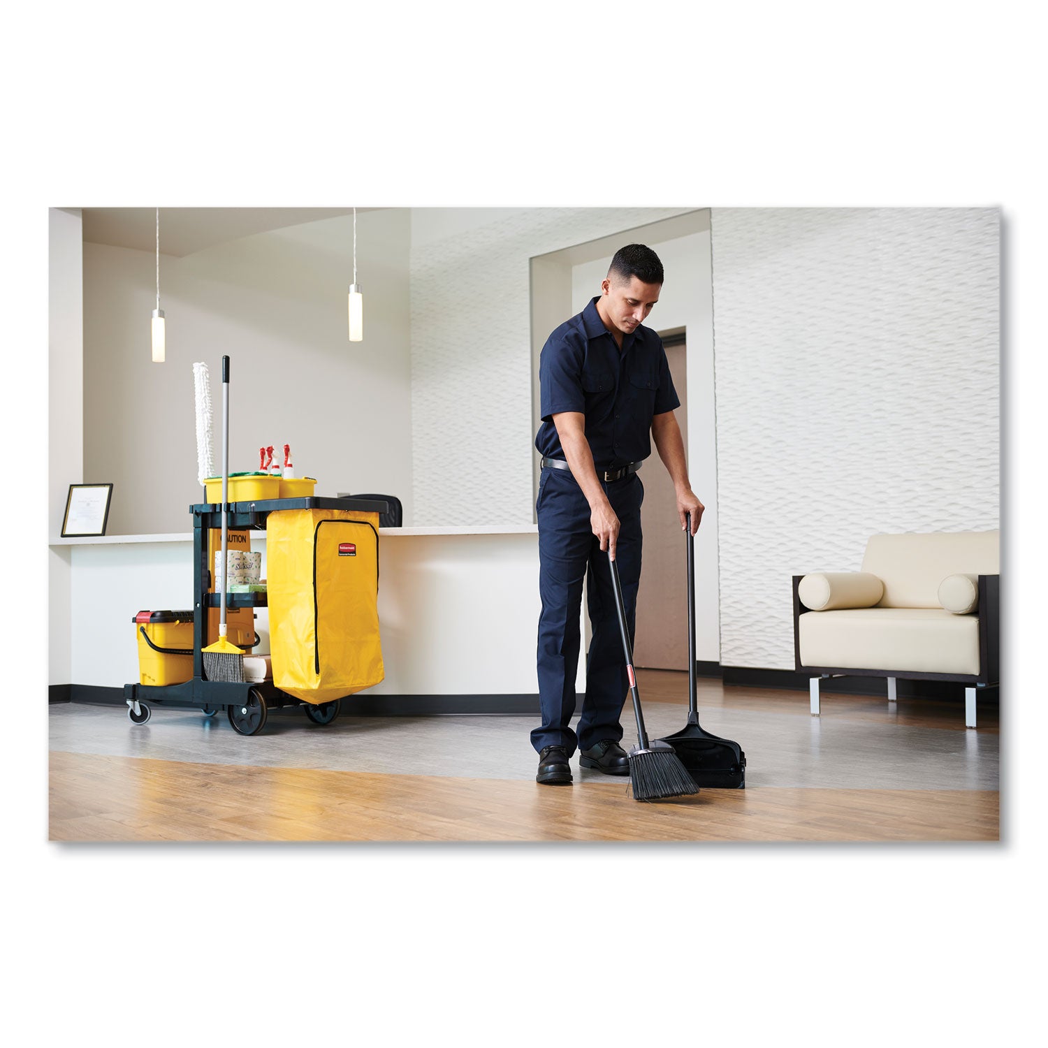 Rubbermaid Commercial LobbyPro Upright Dust Pan - 12.50" Wide - 31" Metal Handle - Plastic - Black - 1 Each
