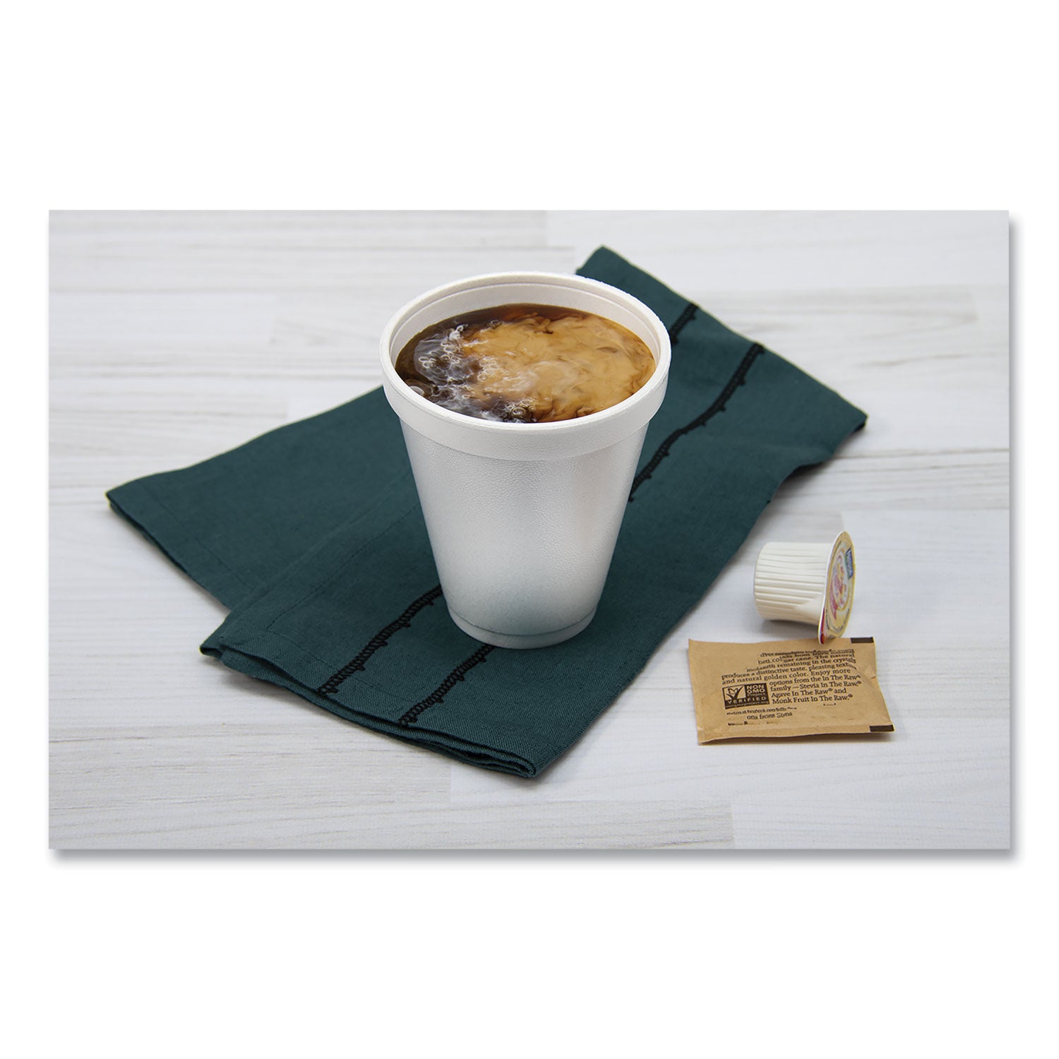 12 fl oz - Round - White - Foam - Beverage, Tea, Coffee, Soft Drink, Juice, Hot Cider, Hot Chocolate, Cappuccino, Cold Drink, Hot Drink - 40/Pack - 25 / Carton