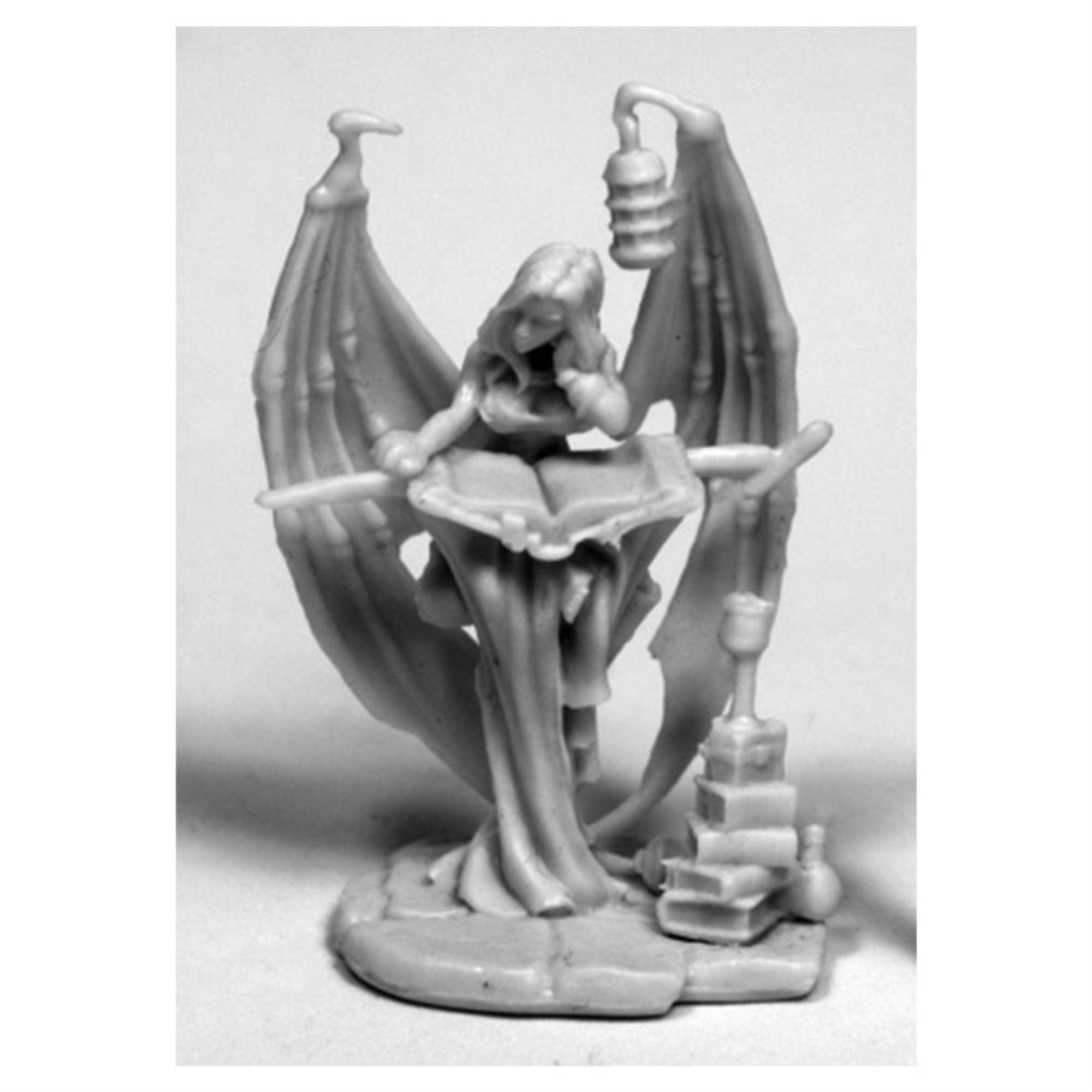 Reaper Miniatures Sophie The Sage, Bones 3#77491 Bones Unpainted Figure