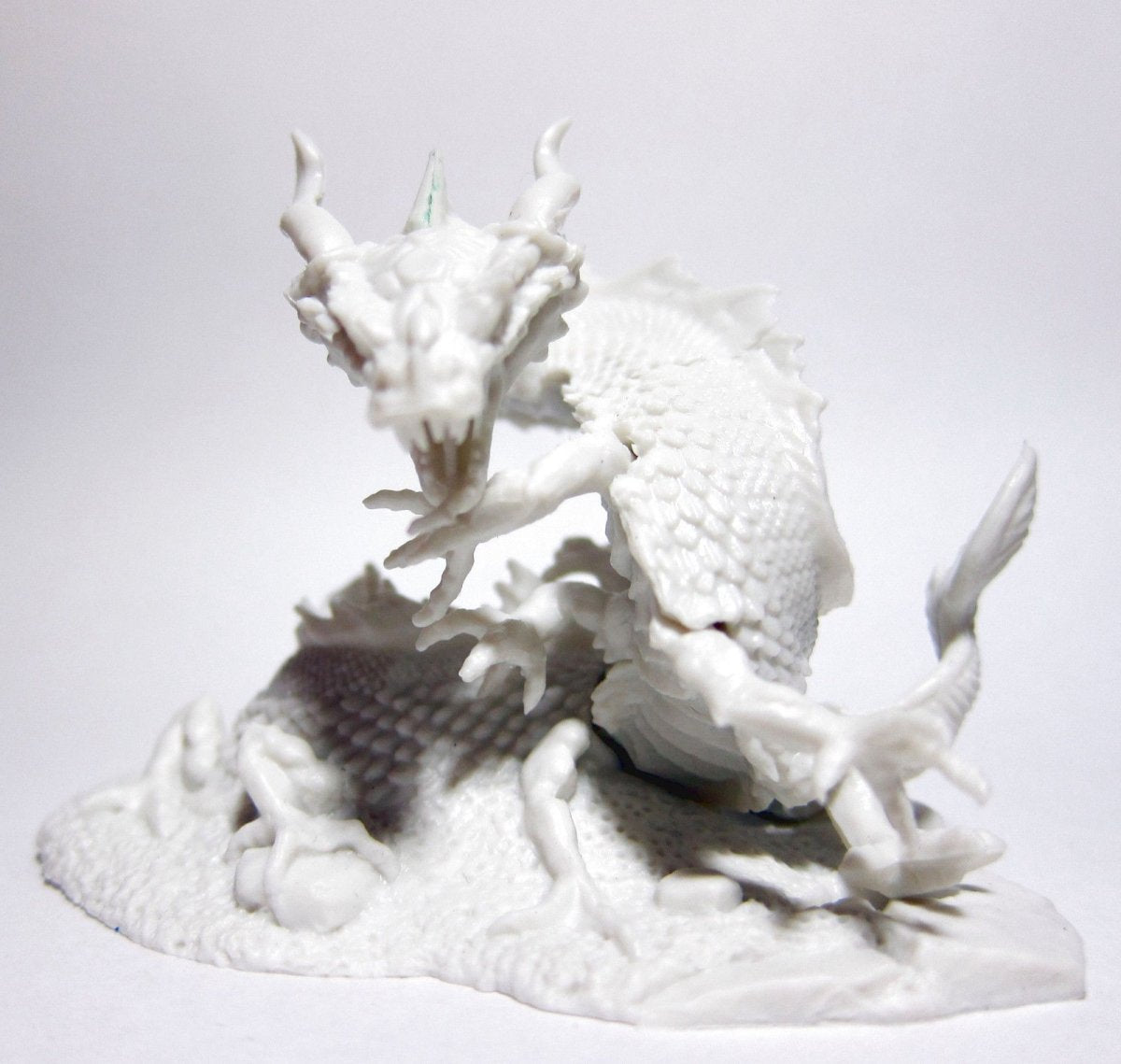 Reaper Miniatures Behir #77492 Bones RPG D&D Mini Figure