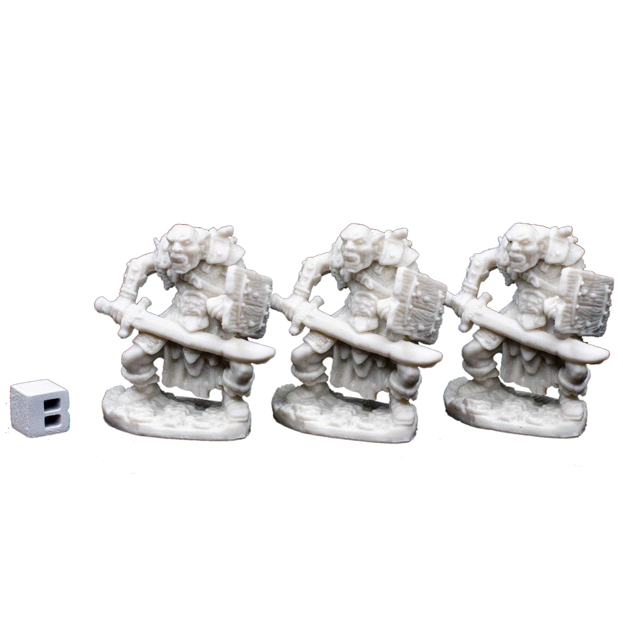 Reaper 77019: Orc Swordsman (3) Dark Heaven Bones Plastic Miniatures