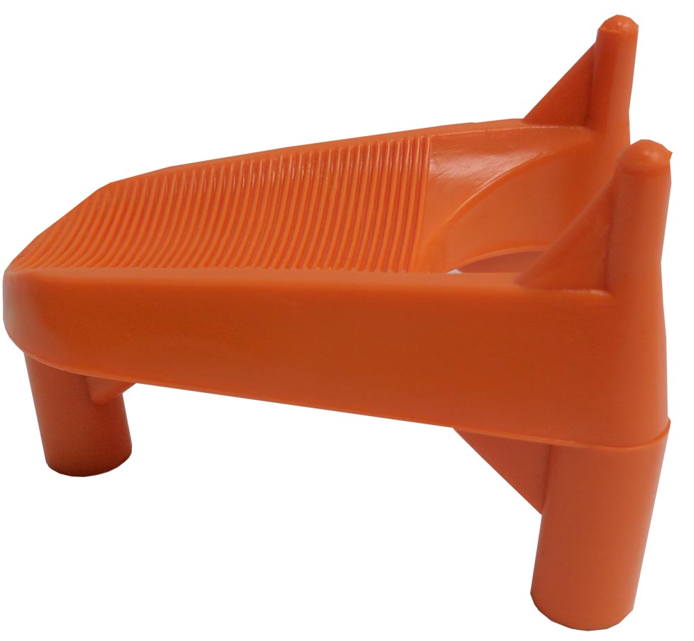 1" Kicking Tee