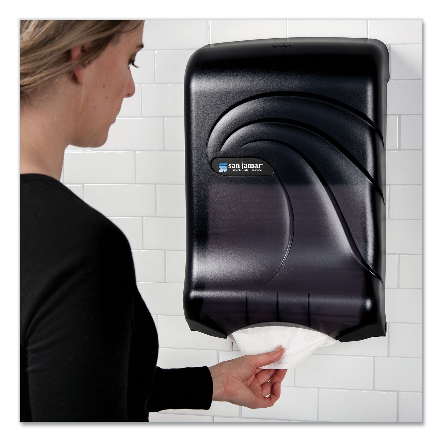 C Fold, Multifold, Touchless Dispenser - 450 x C Fold, 750 x Multifold - 18.7" Height x 11.7" Width x 6.3" Depth - Plastic - Black - Transparent, Touch-free, Durable, Impact Resistant - 1 Each