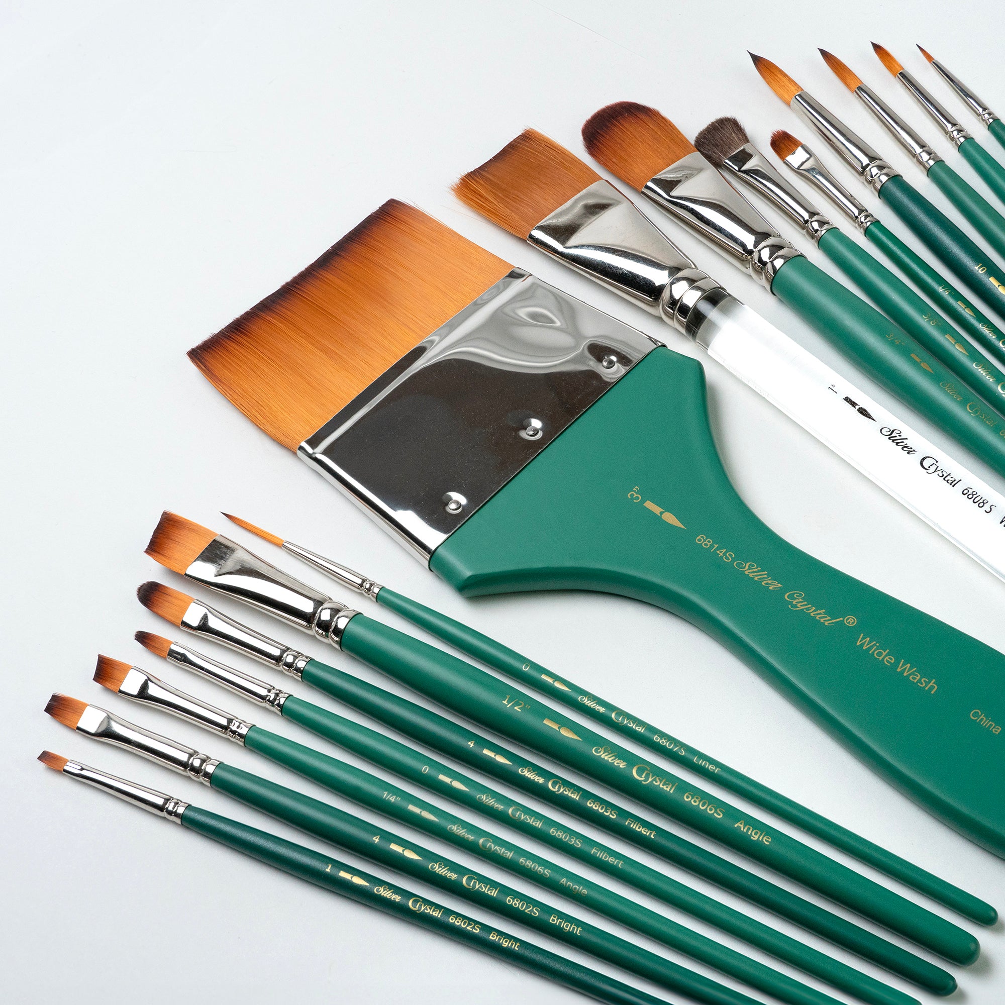 Crystal Must Haves Brush Set, 16 Brushes