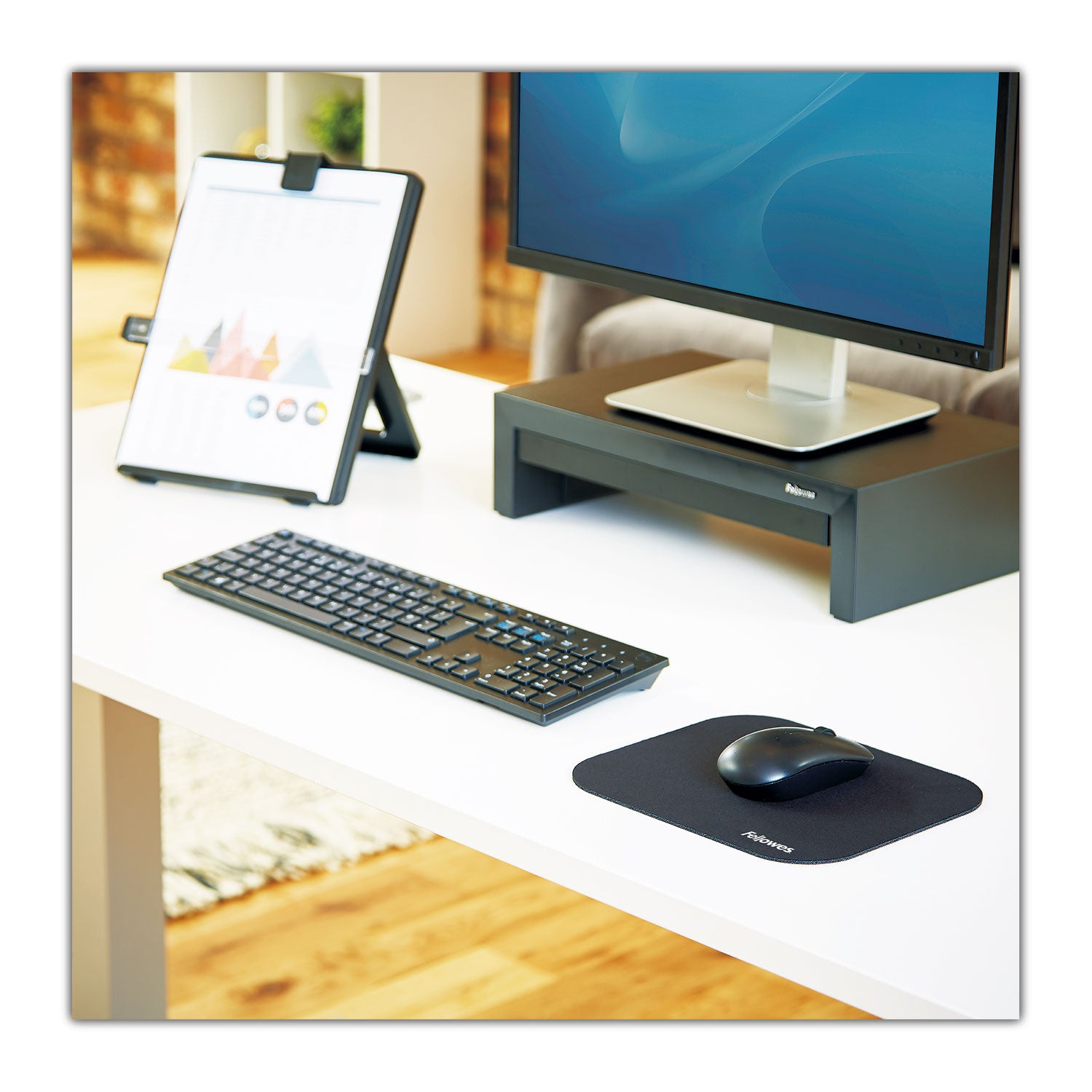 Fellowes Mouse Pad - 0.13" Height x 9" Width x 8" Depth - Black - Polyester - Scratch Resistant - 1 Each