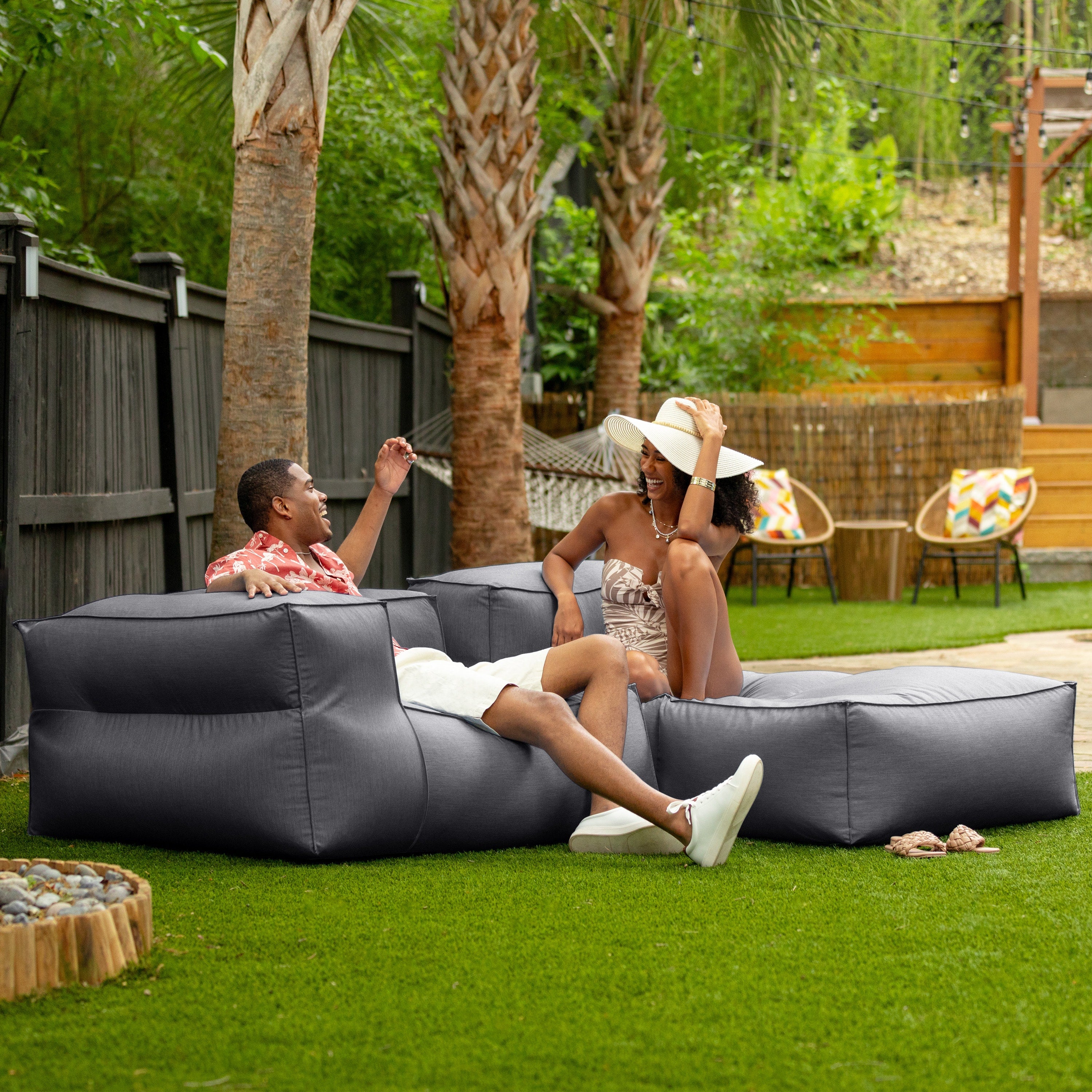 Baya Outdoor Right Corner - Sunbrella, Charcoal
