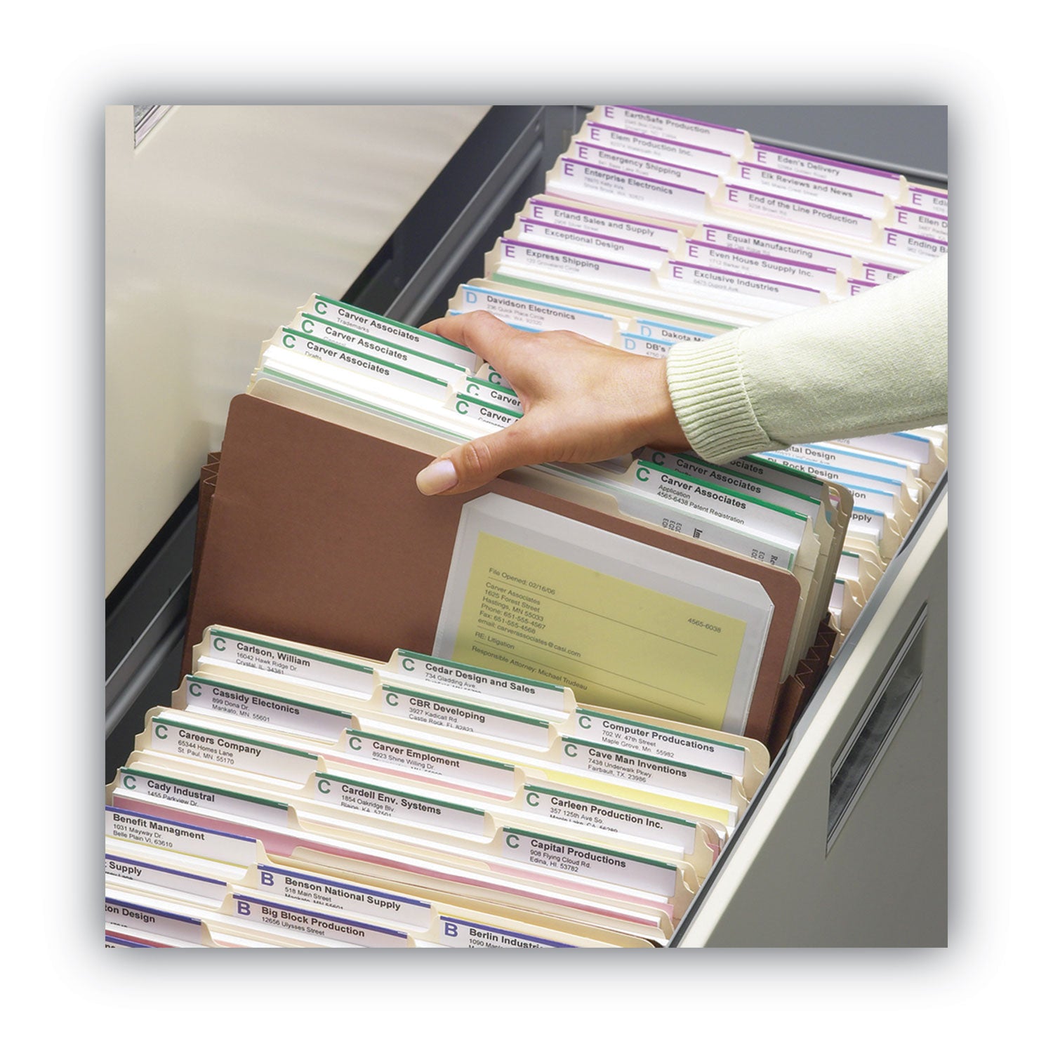 Smead Straight Tab Cut Letter Recycled File Pocket - 8 1/2" x 11" - 3 1/2" Expansion - Top Tab Location - 12.5 pt. - Redrope - Reinforced Corner, Reinforced Gusset - 30% Recycled - 50 / Box