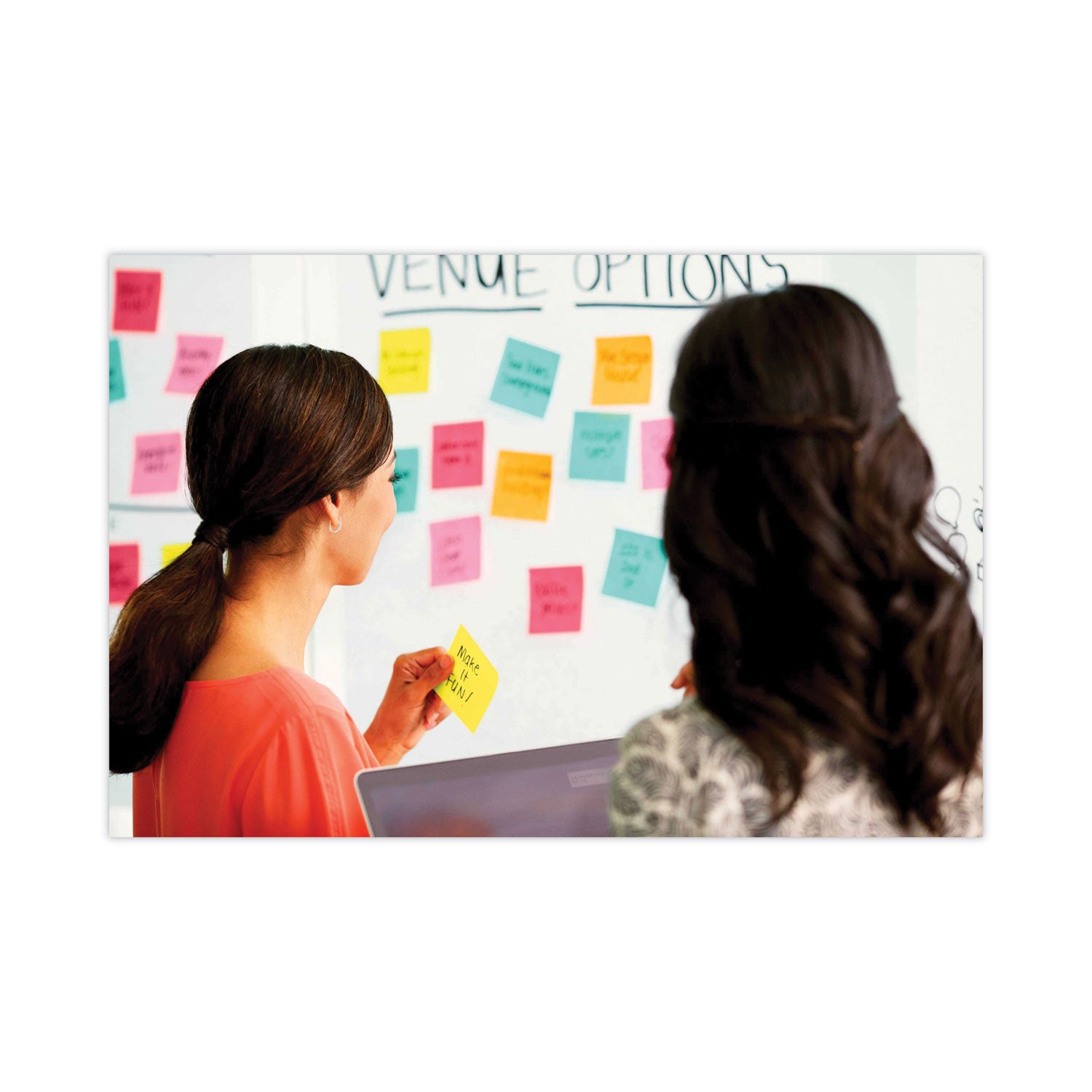 Wall Pad, 20 in x 23 in, White, 20 Sheets/Pad, 2 Pads/Pack, Mounts with Command™ Strips included