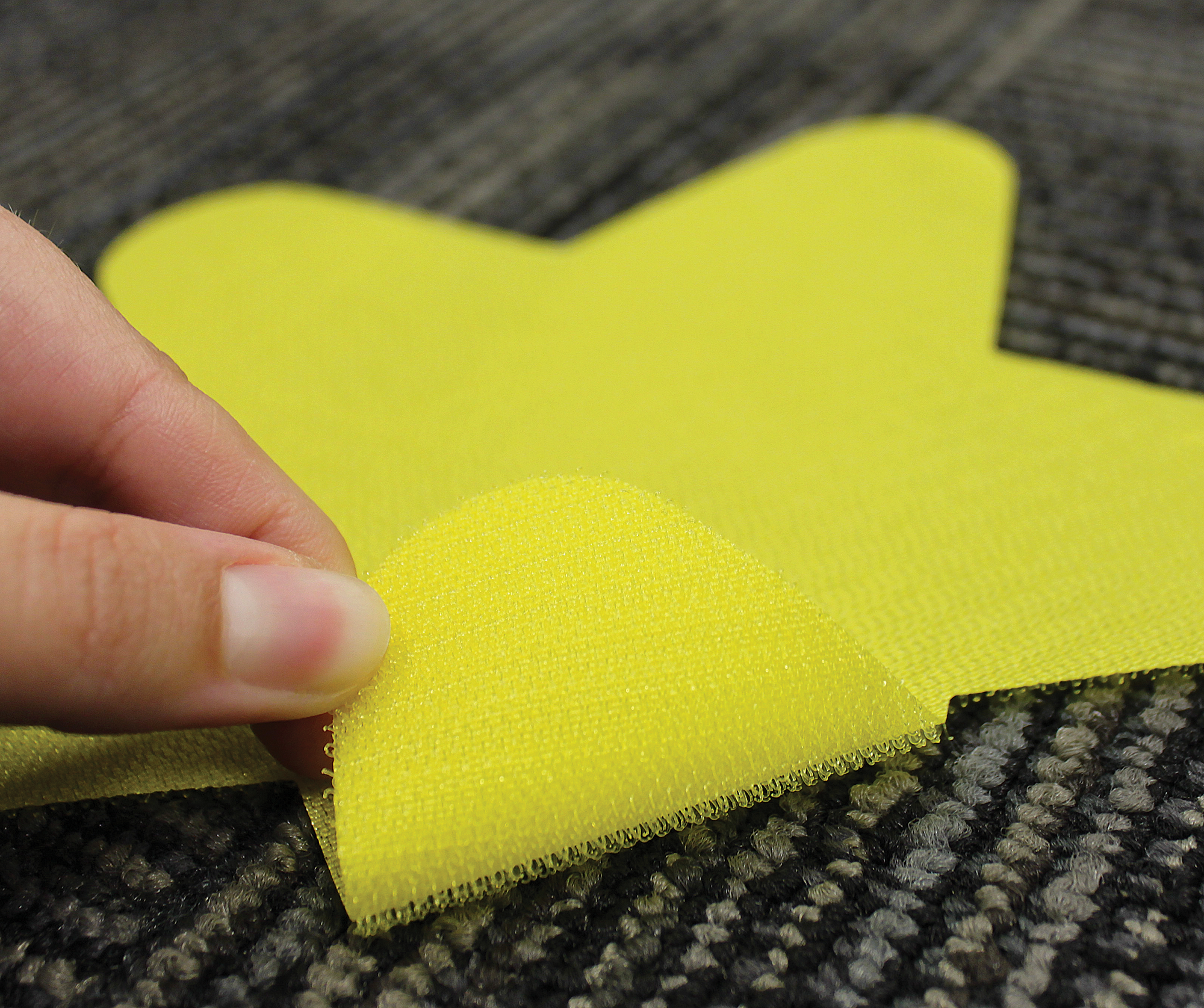 Spot On® Carpet Markers Bright Stars - 4"