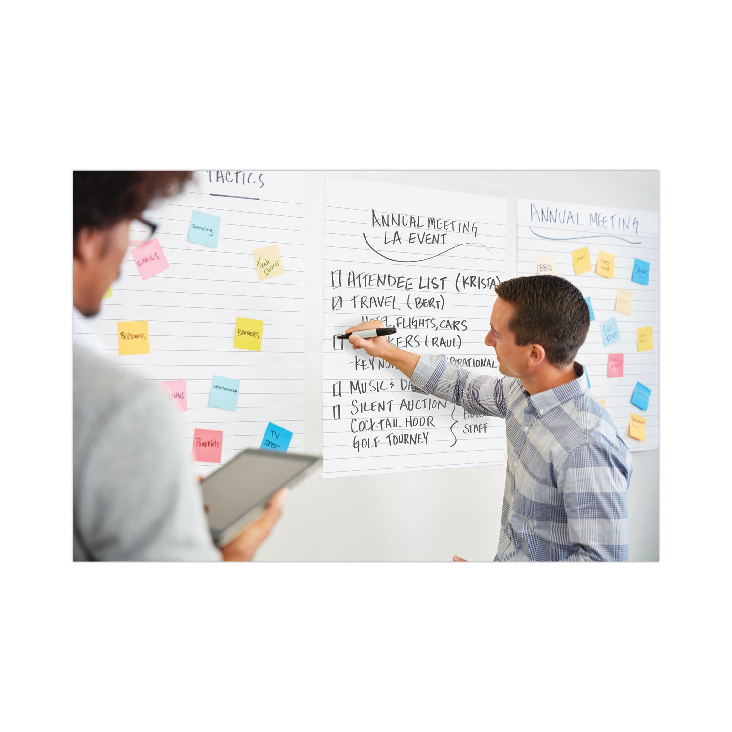 Post-it Super Sticky Easel Pad, Ruled, 25" x 30", 30 Sheets per Pad, 2 Pads per Carton, Self-Stick, Repositionable, Bleed-Resistant, Handle, Sturdy Backcard, Universal Slot, Adhesive Backing