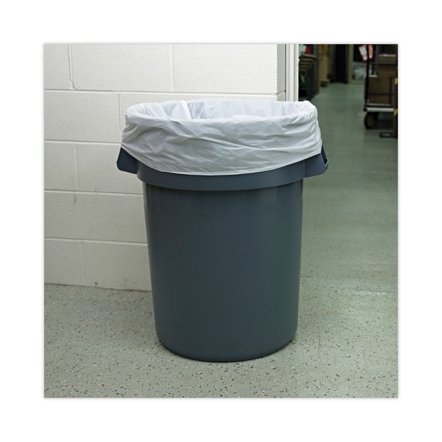 Linear Low Density Industrial Can Liners, 45 gal, 0.9 mil, 40" x 46", White, Flat Pack, 100/Carton