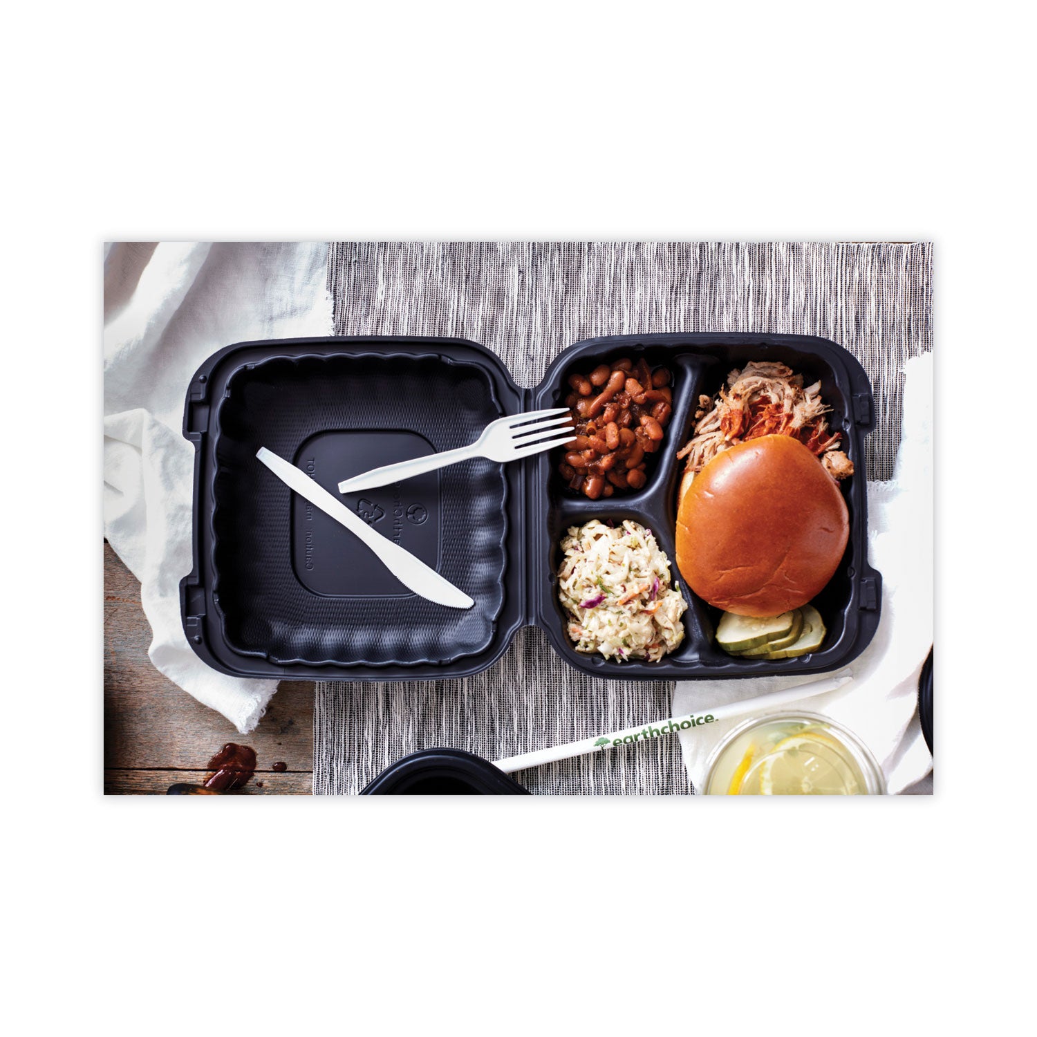 EarthChoice SmartLock Microwavable MFPP Hinged Lid Container, 3 Compartments, 8.3 x 8.3 x 3.4, Black, Plastic, 200/Carton
