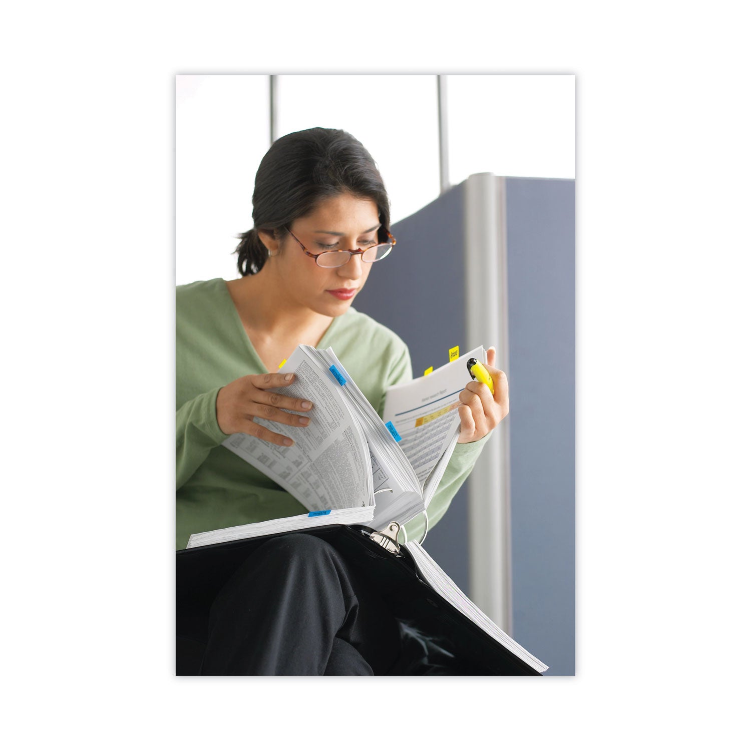 484 - 1" Flag/Note Width x 1 1/2" Flag/Note Length, 1/2" Flag/Note Width x 1 1/2" Flag/Note Length - Rectangle, Arrow - Unruled - Blue, Yellow, Yellow, Green, Pink, Assorted - Self-adhesive, Removable - Dispenser Included - 1 Pack