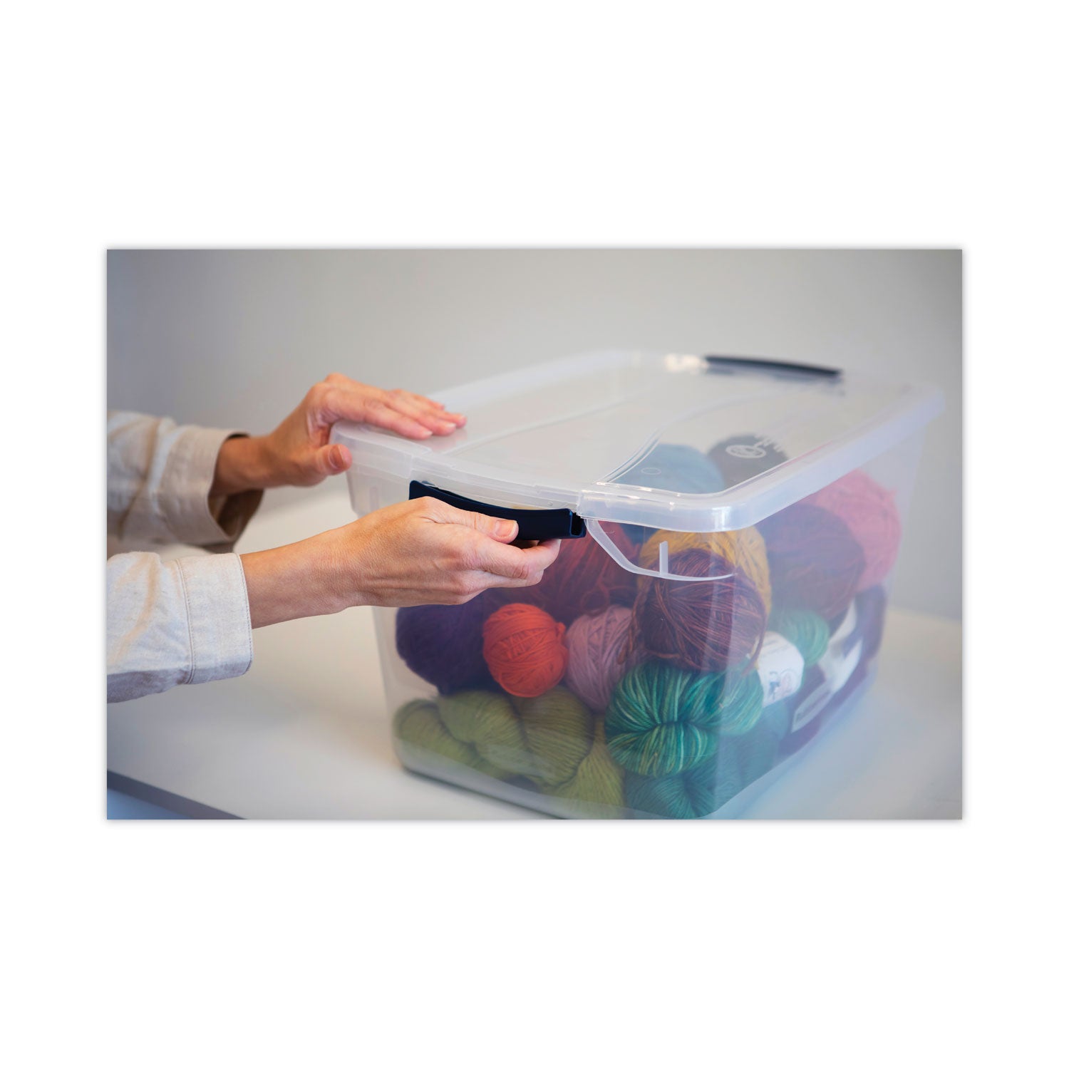 Clever Store Basic Latch-Lid Container, 30 qt, 13.37" x 18.75" x 10.5", Clear