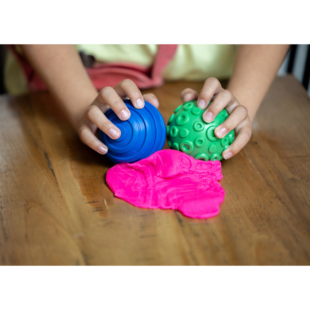 SENSORY BIN TEXTURE TWISTS