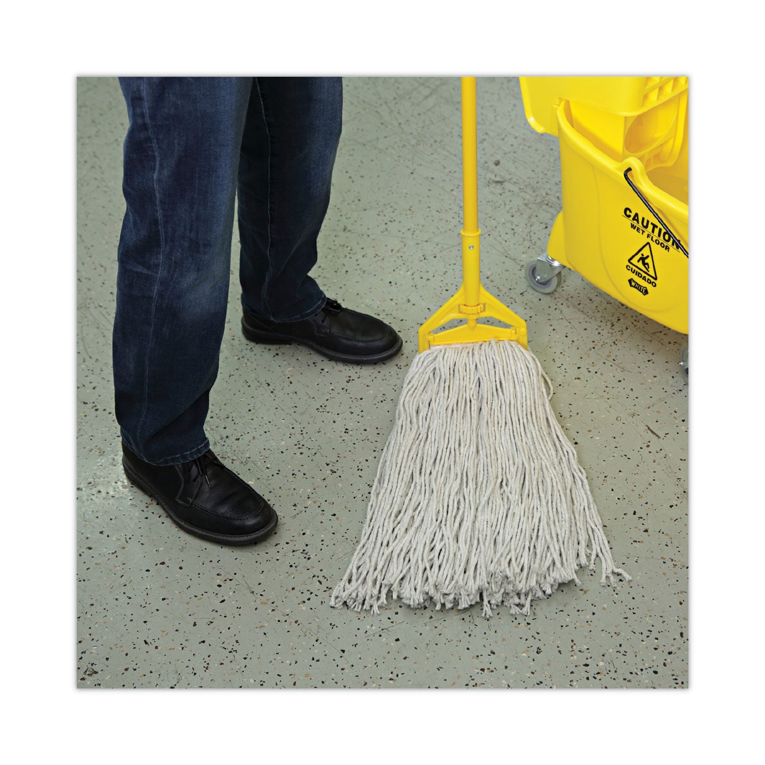 Mop Head, Premium Standard Head, Cotton Fiber, 32oz, White, 12/carton