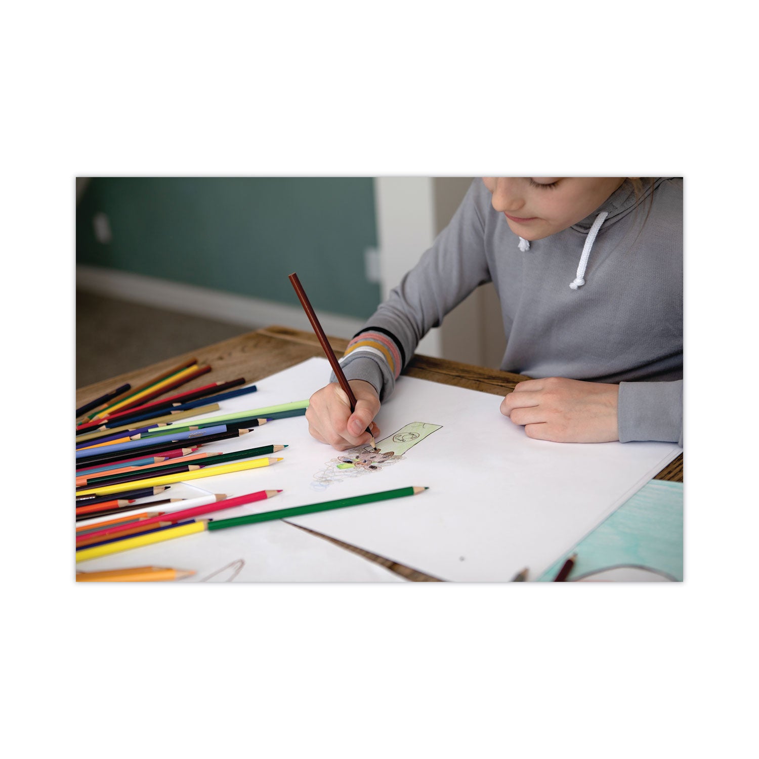 Drawing Paper, Medium Weight, White, 18" x 24", 500 Sheets