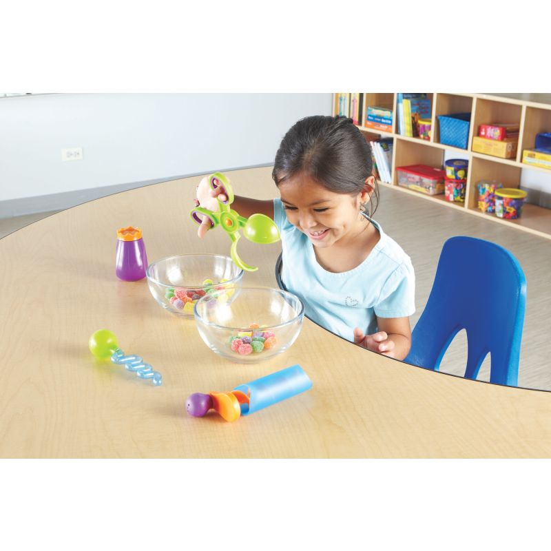 Sand And Water Fine Motor Set