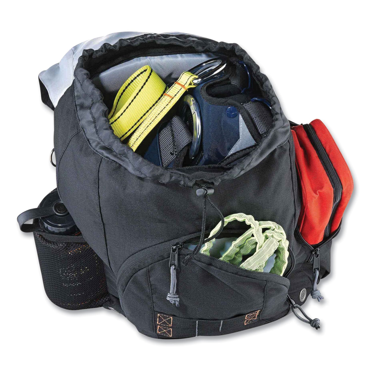 Wear Resistant, Tear Resistant - 600D Polyester Body - Polyester Interior Material - Shoulder Strap, Handle - 19" Height x 8" Width x 15" Depth - 1 Each