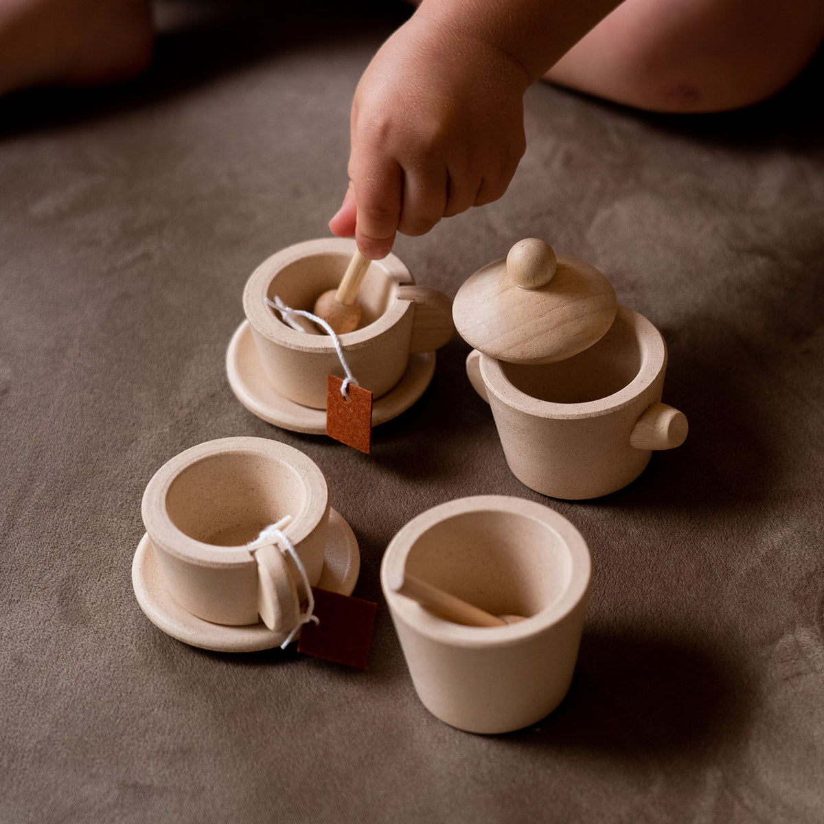 TEA SET