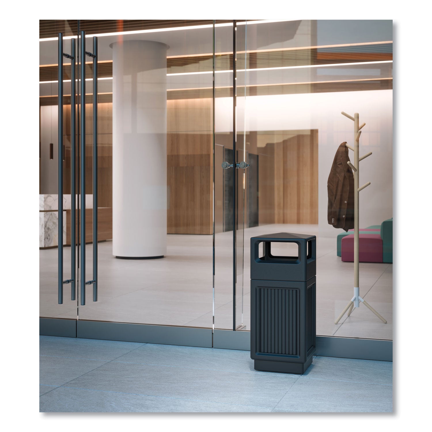 Resi Standing Coat Tree