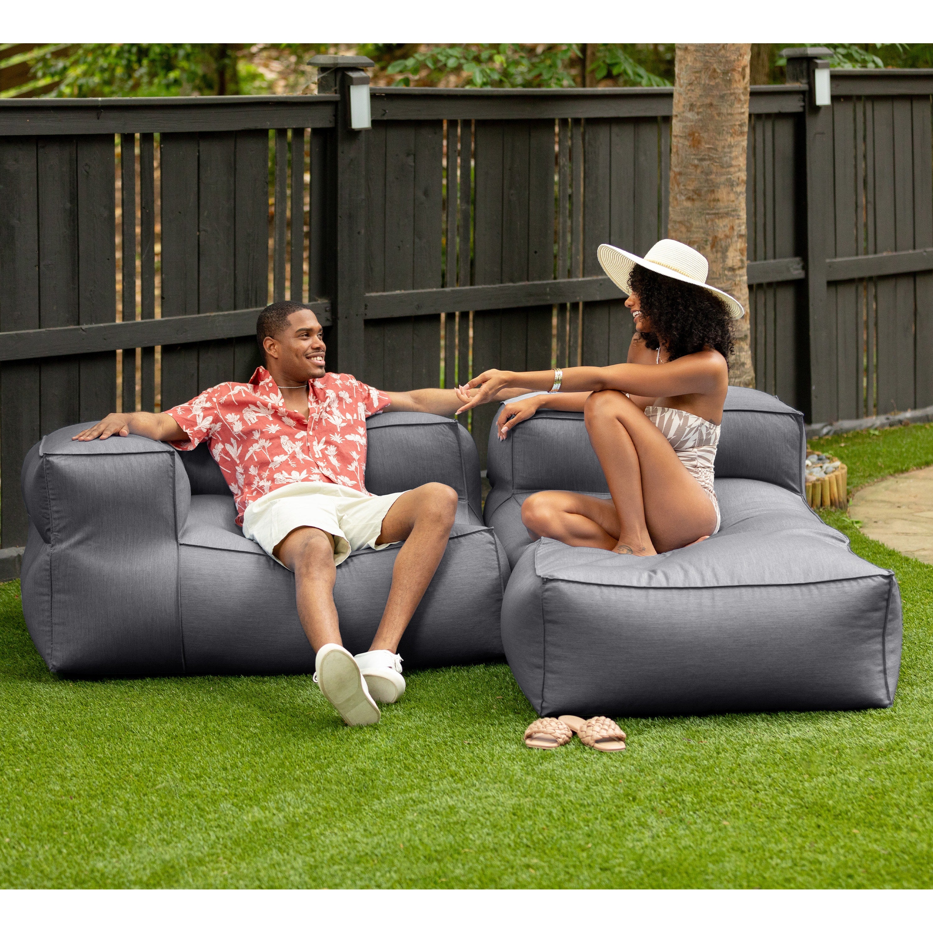 Baya Outdoor Chaise - Luxurious Chaise Sun Lounger for Poolside or Hospitality, Charcoal