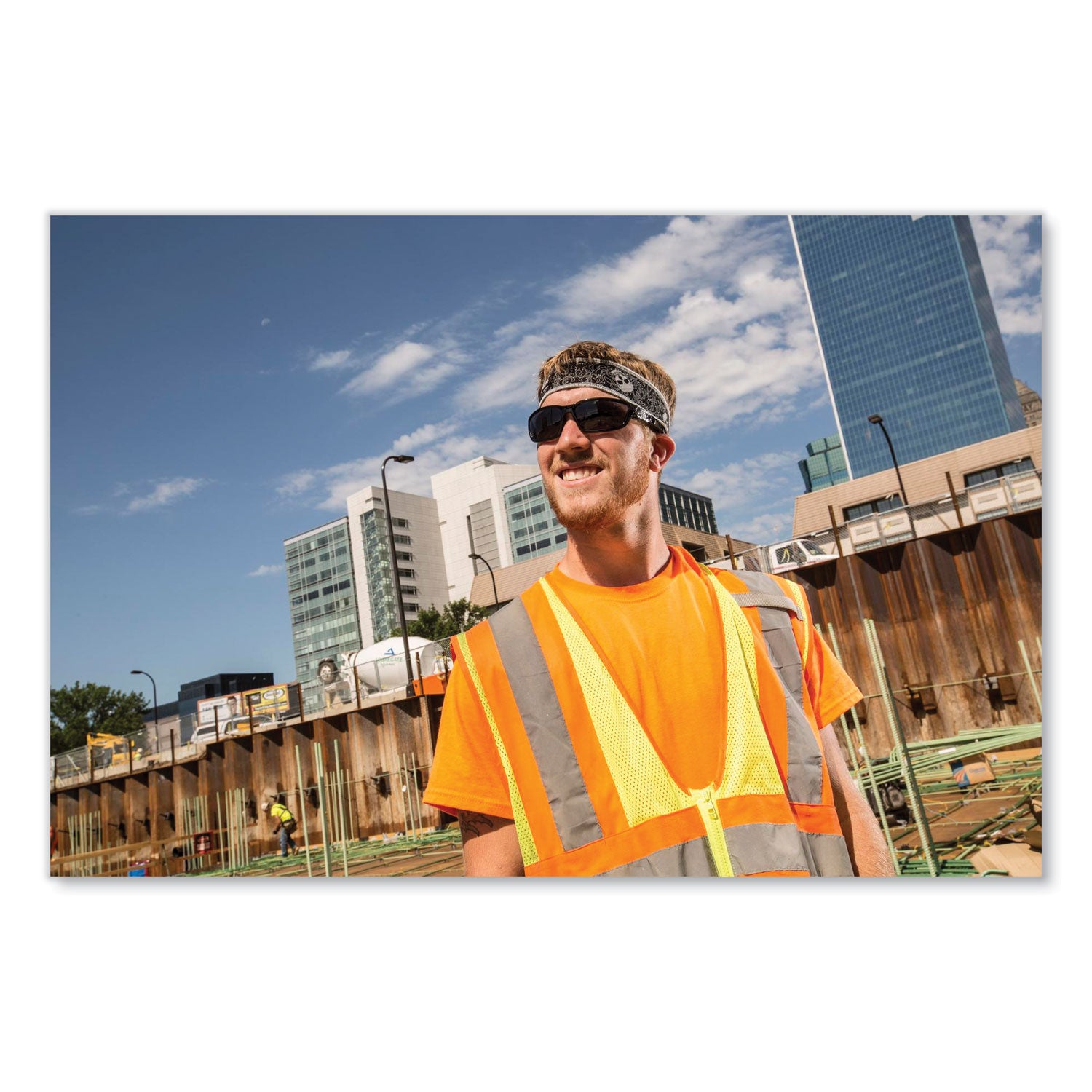 GloWear 8089 Non-Certified Hi-Vis T-Shirt, Polyester, 4X-Large, Orange