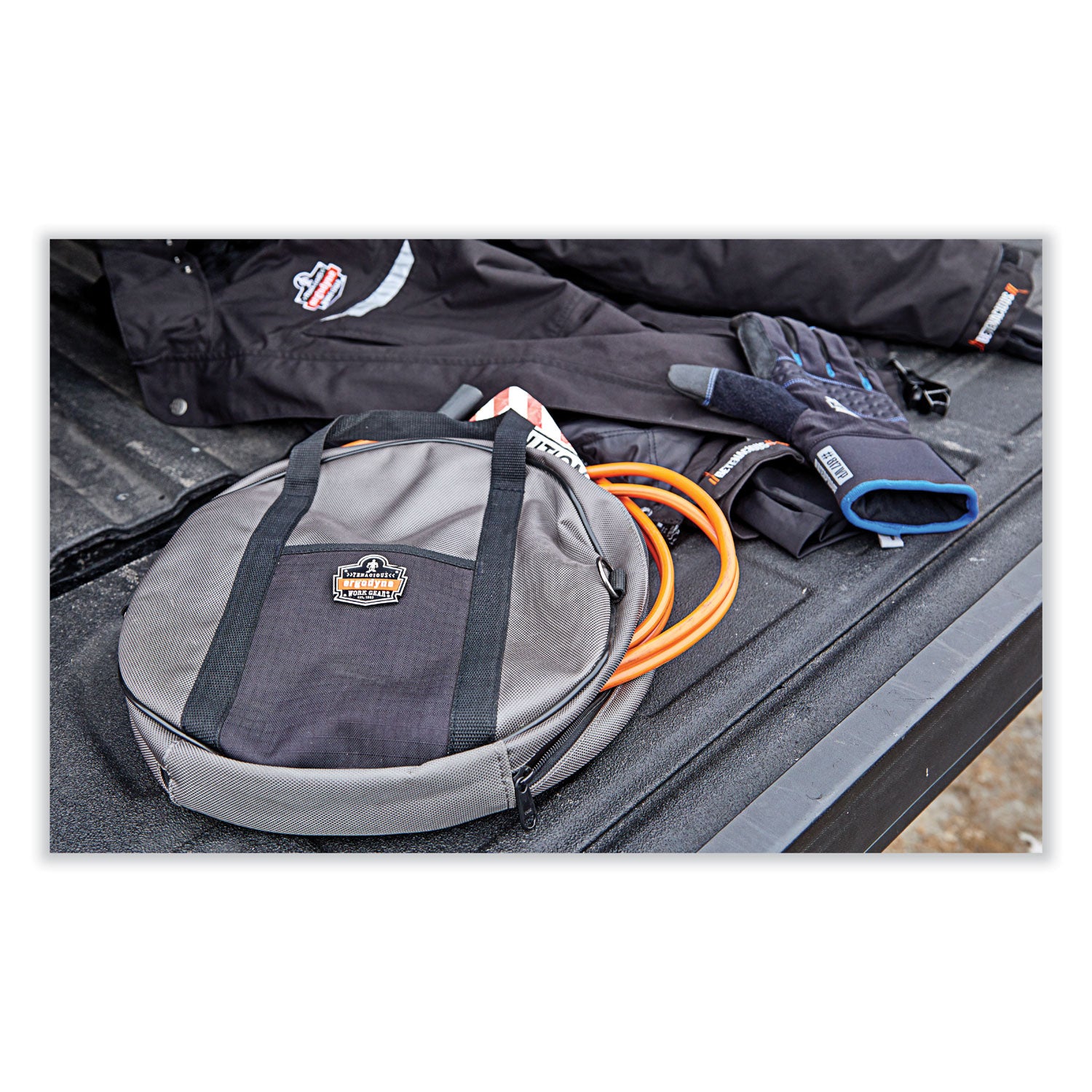 1680D Ballistic Polyester Body - Hand Strap, Handle - 1" Height x 14" Width x 14" Depth - 1 Each