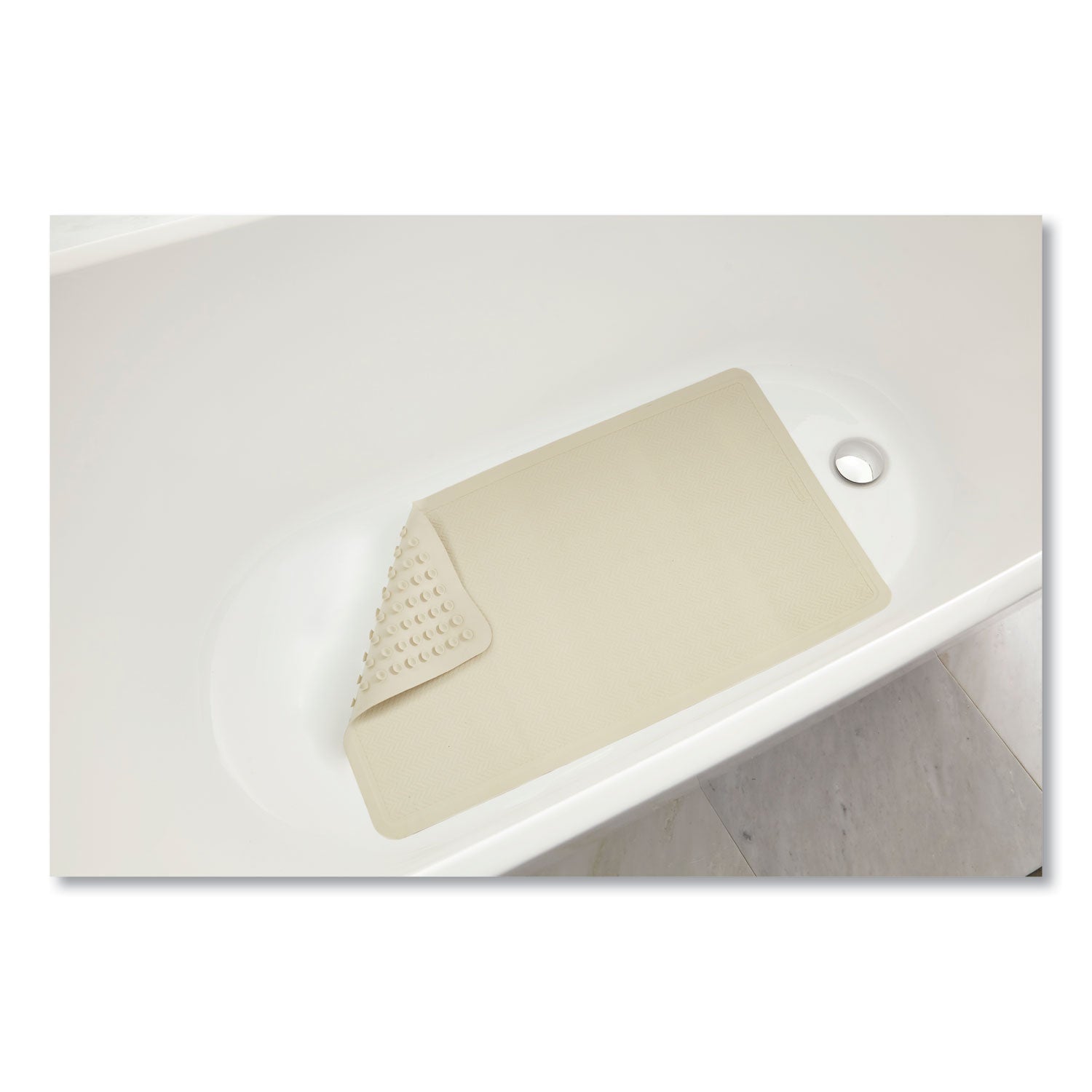Rubbermaid Commercial Safti Grip Large Bath Mat - Bathroom - 28" Length x 16" Width - Rectangular - Textured - Rubber - White - 1 Each