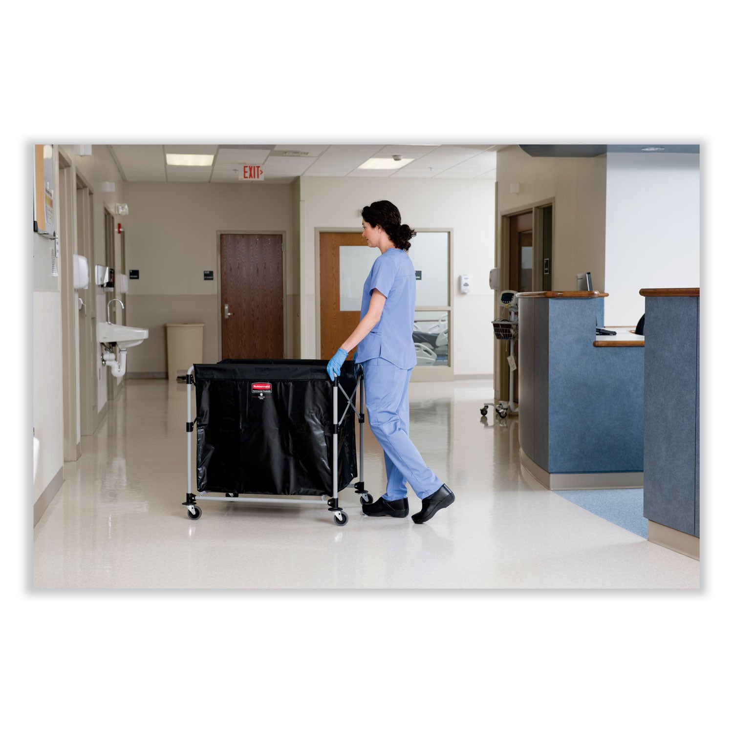 220 lb Load Capacity - 35.70" Length x 24.10" Width x 34.60" Height - Stainless Steel Frame - Black - 1 Each