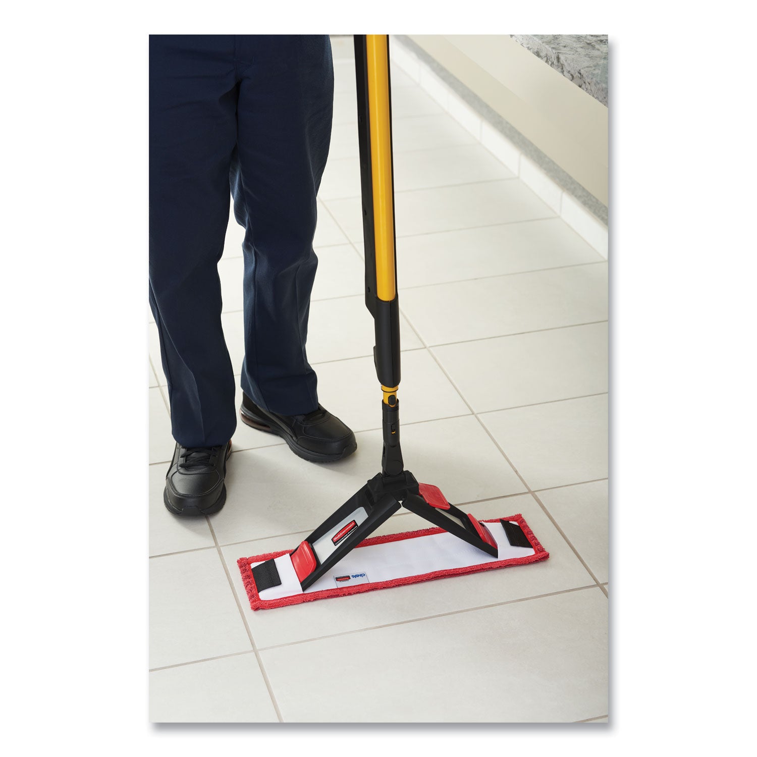 Rubbermaid Commercial Adaptable Flat Mop Microfiber Pad - 19.5" Length x 5.5" Depth - MicroFiber - Red - 1 Each