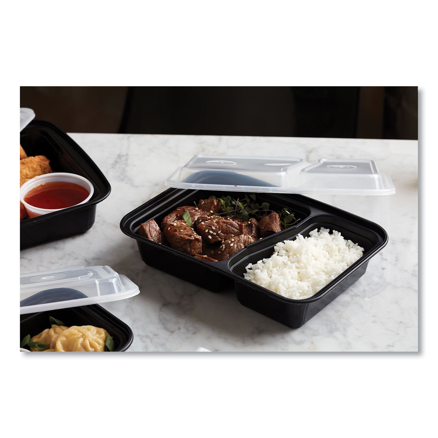 Newspring VERSAtainer Microwavable Containers, Rectangular, 2 Compartments, 30 oz, Black/Clear, Plastic, 150/Carton