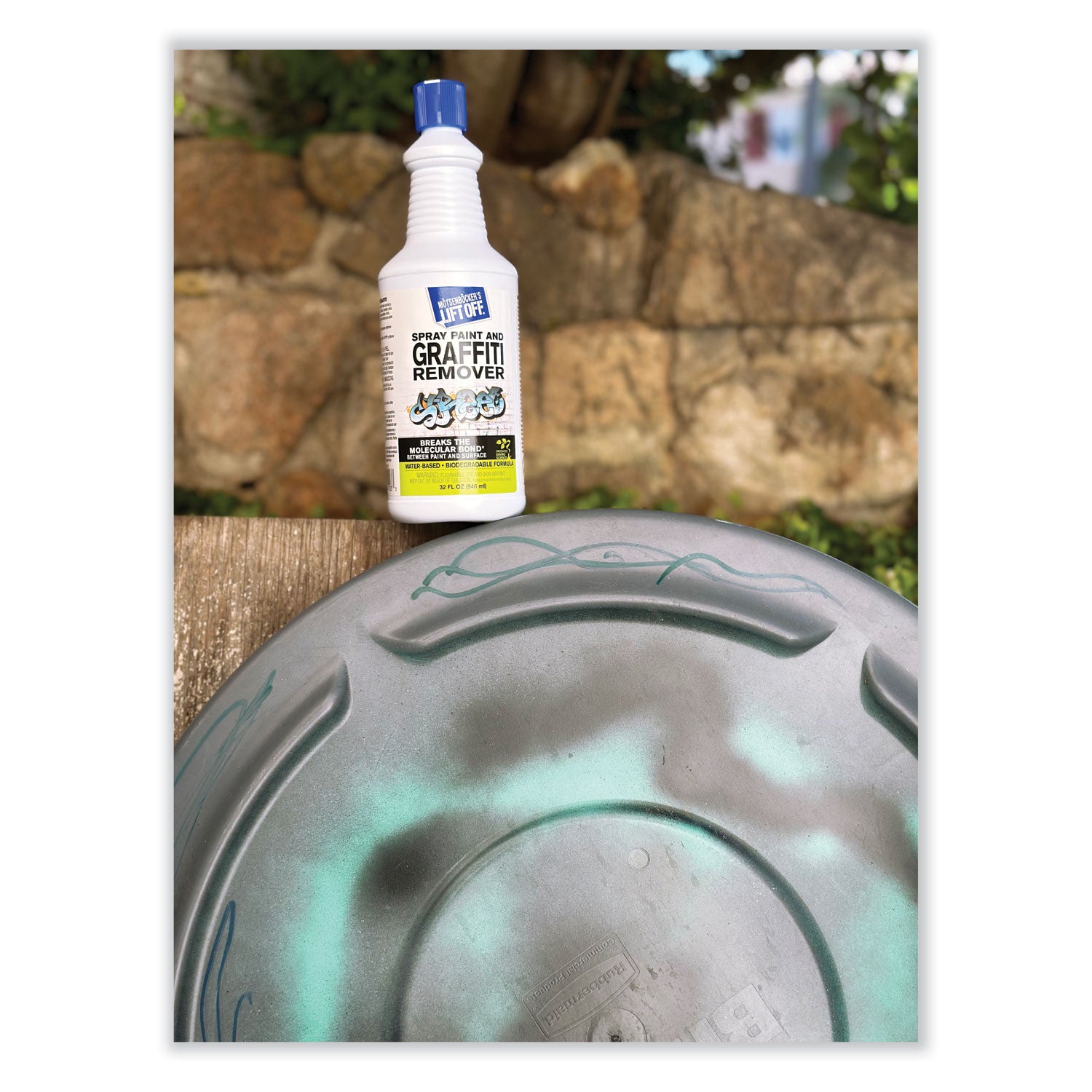 Mötsenböcker's Lift Off Spray Paint/Graffiti Remover - 32 fl oz (1 quart) - Environmentally Friendly, Water Based - White - 1 Each