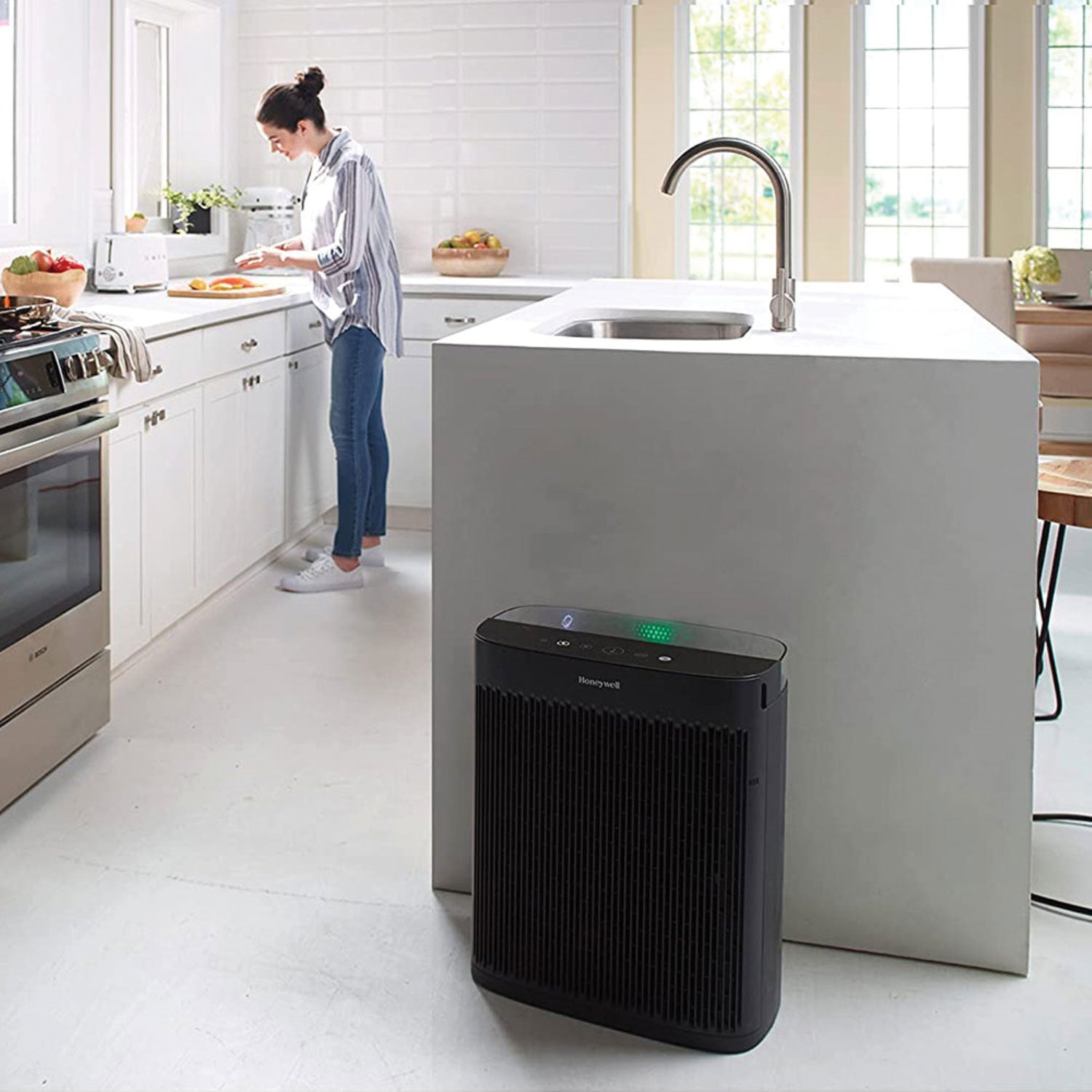 Honeywell InSight HEPA Air Purifier, 1 Each, Black, 500 Sq. ft. Coverage, 4 Fan Speeds, Touch Display, Programmable Timer, Portable