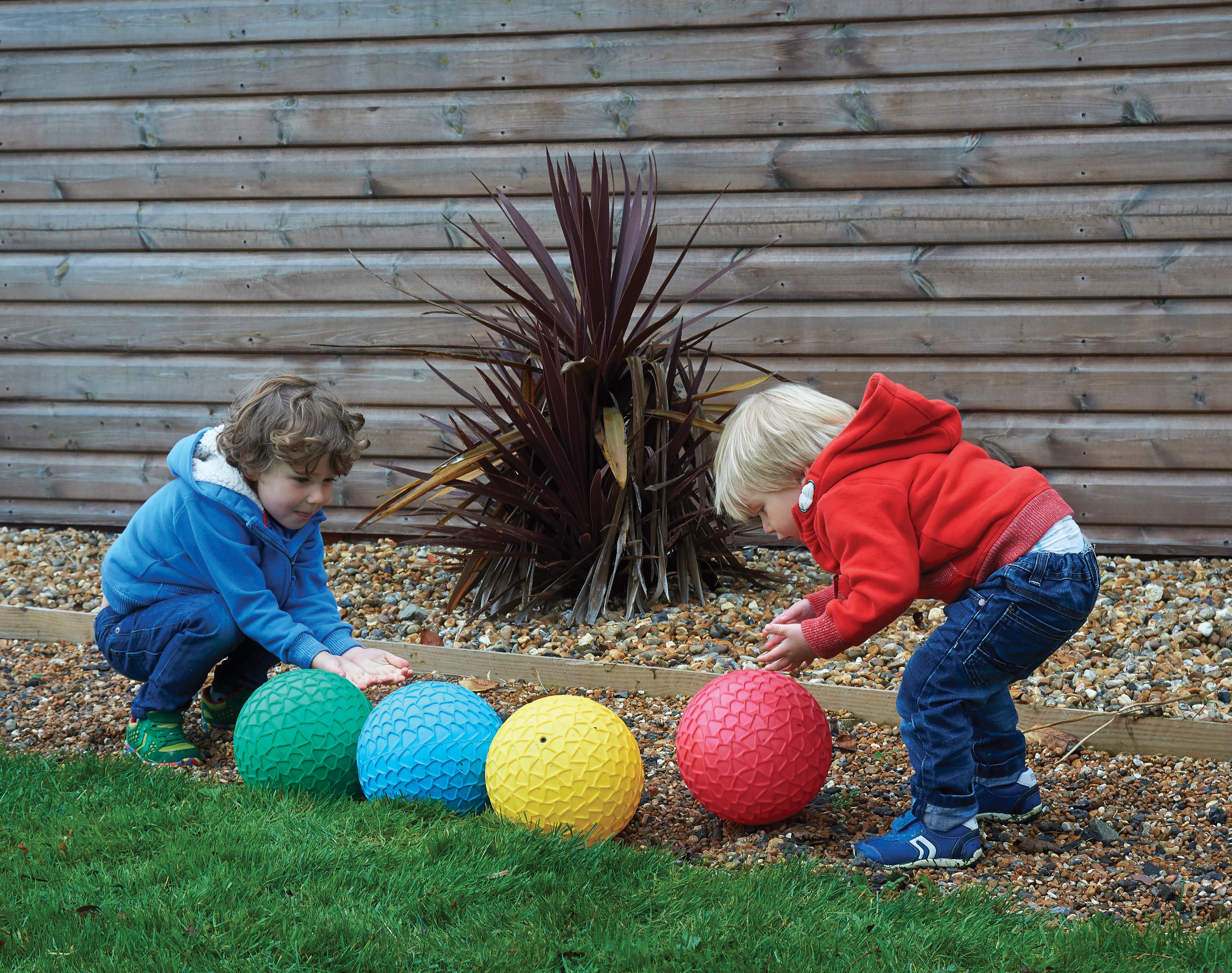 Easy Grip Balls - Set of 4