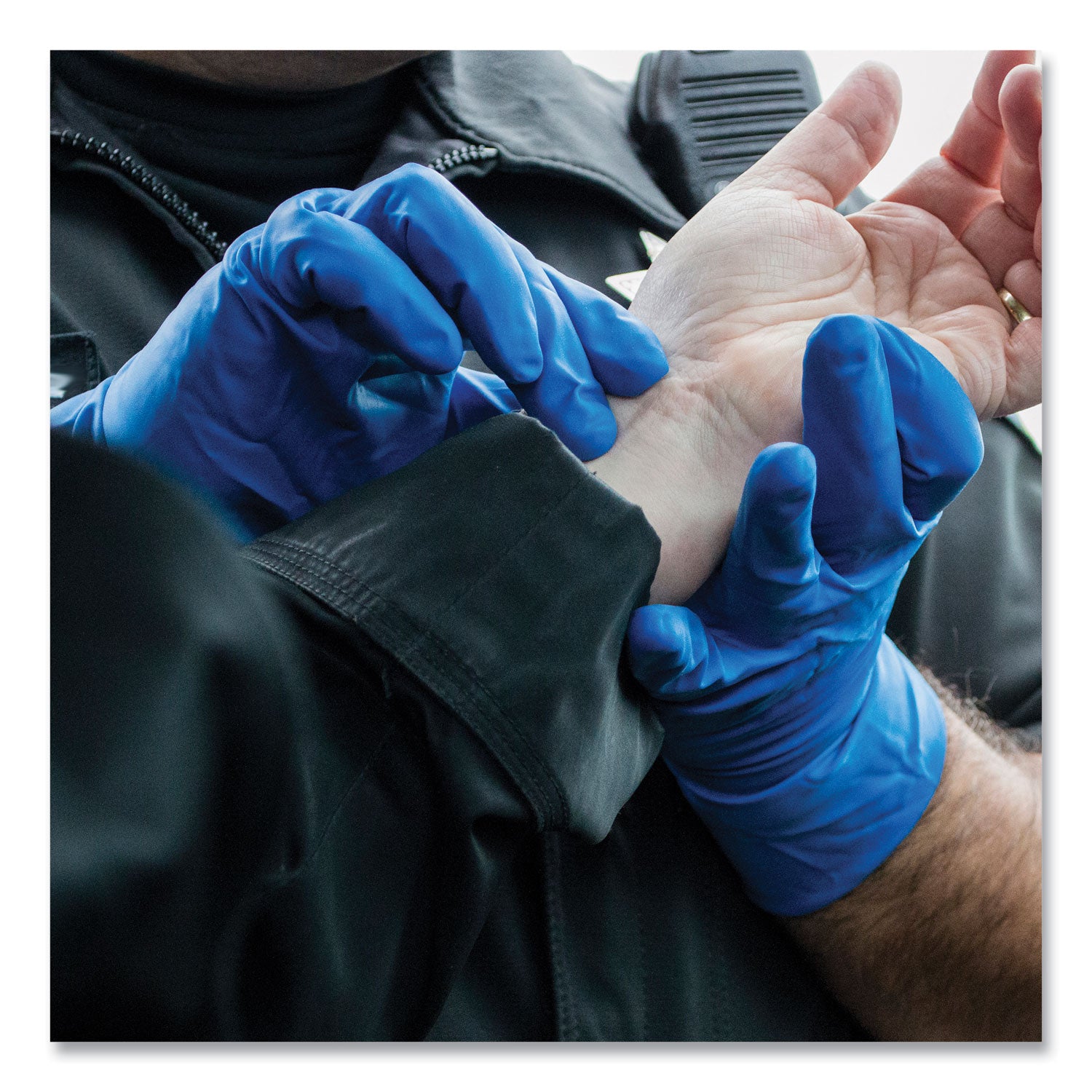 Latex Exam Gloves, Powder-Free, Medium, Blue, 50 Gloves/Box, 10 Boxes/Carton