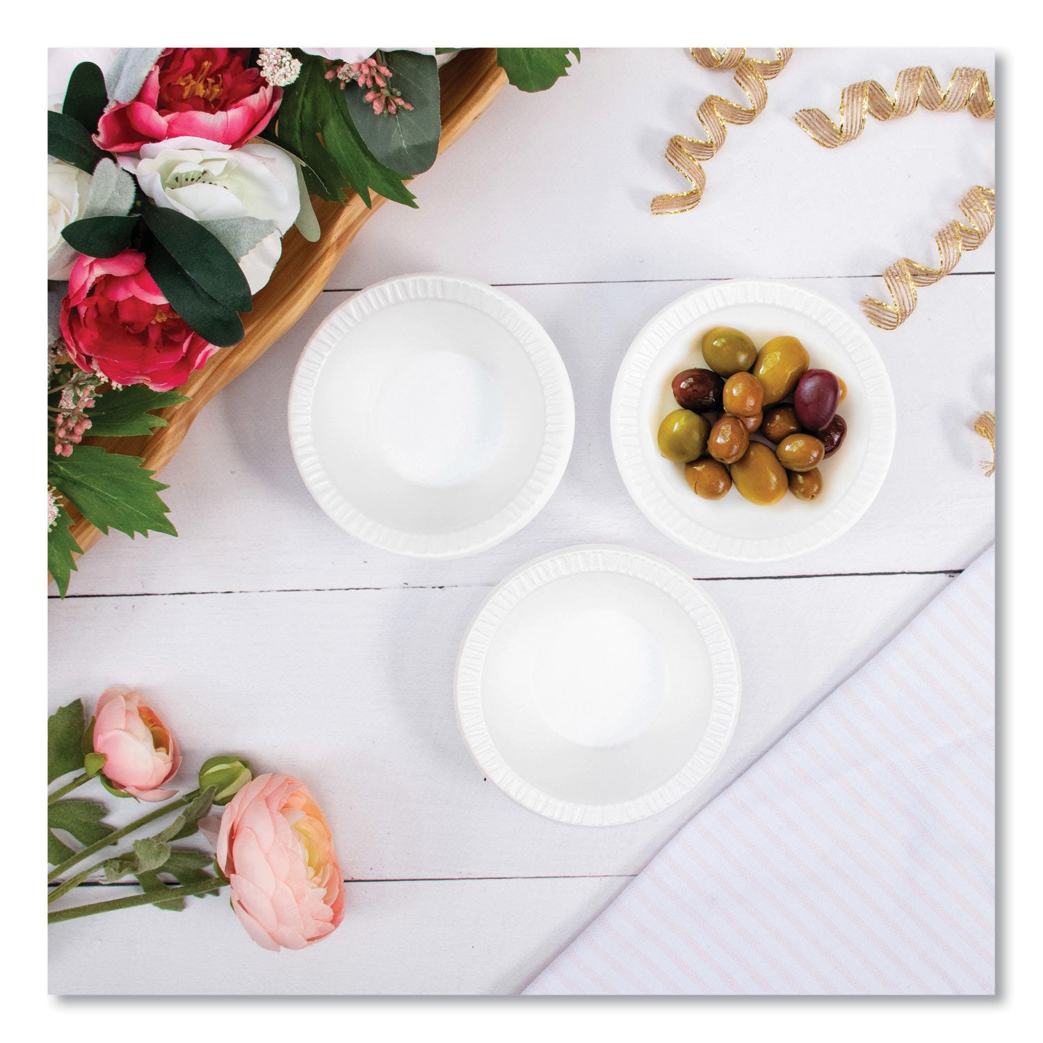 Serving - Disposable - White - Textured - Foam Body - 125/Bag - 8 / Carton