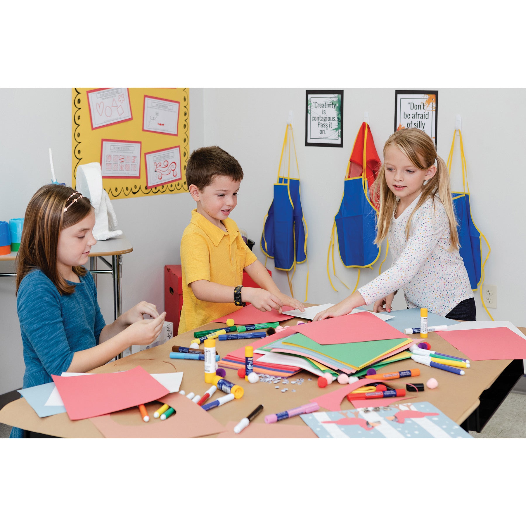 Construction Paper, Medium Weight, 10 Assorted Colors, 9" x 12", 100 Sheets