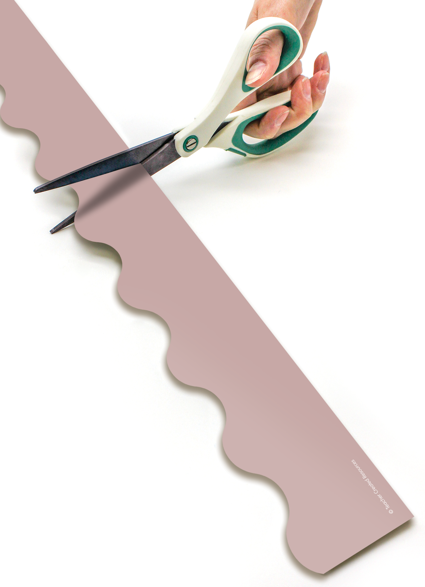 Light Mauve Scalloped Rolled Border Trim