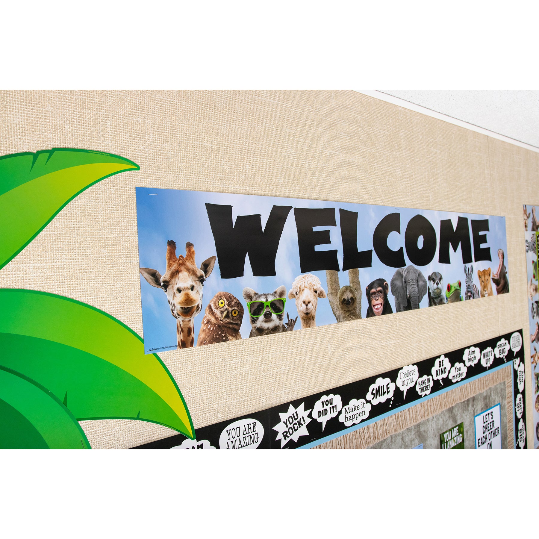 Go Wild Animals Welcome Banner, 8" x 39"