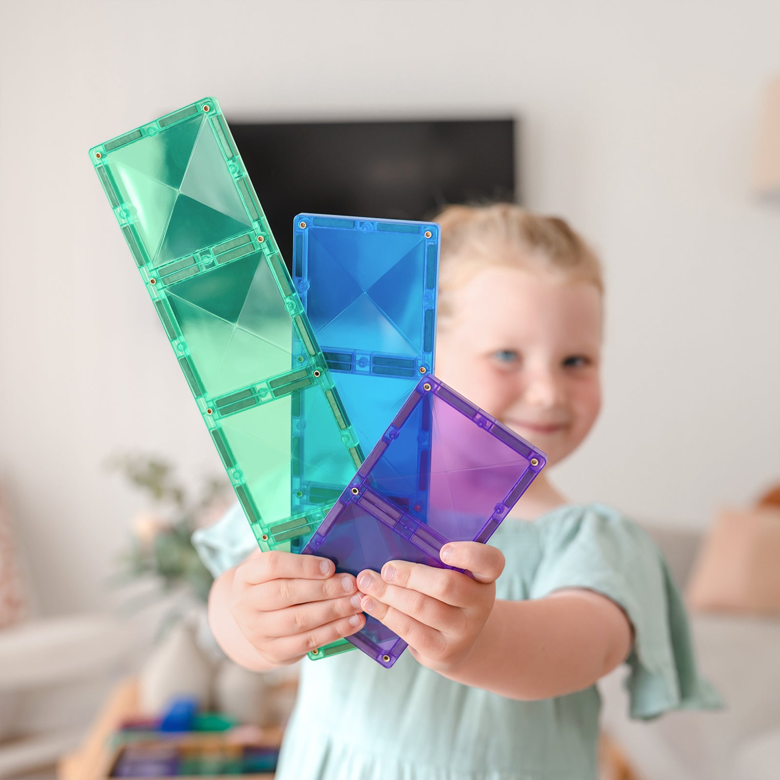 Magnetic Tiles Rainbow Rectangle Pack, 18 Pieces